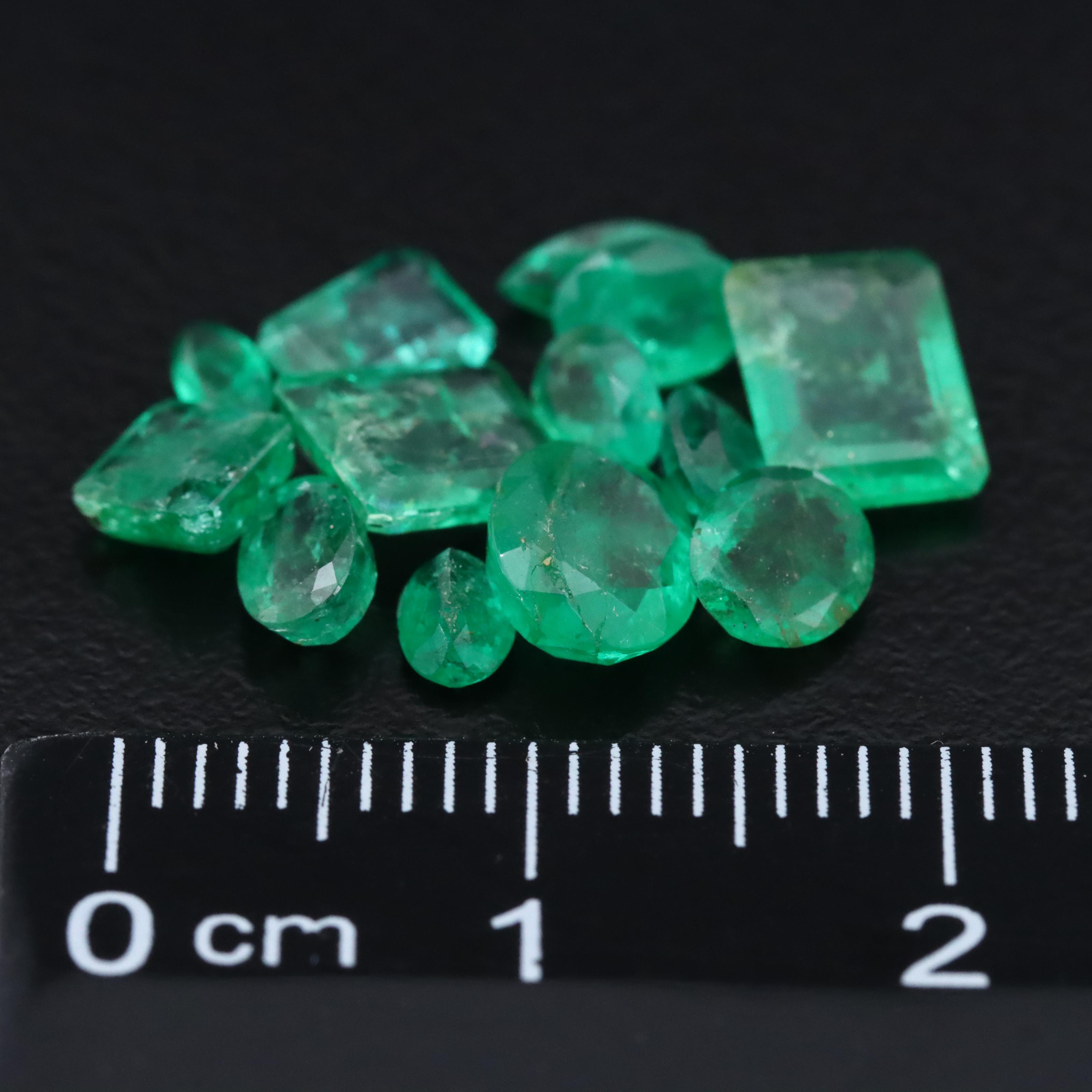 Loose 5.13 CTW Emeralds
