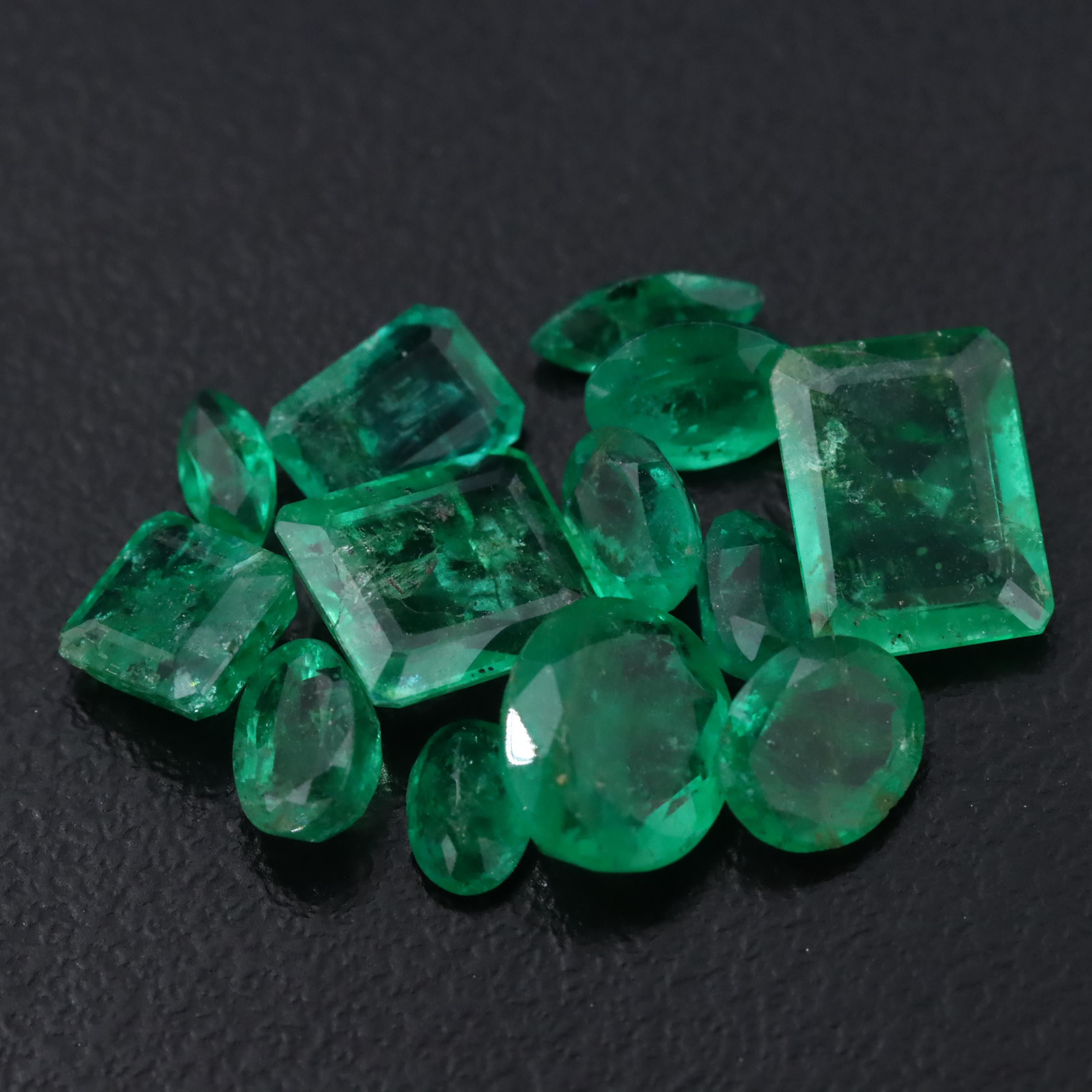 Loose 5.13 CTW Emeralds