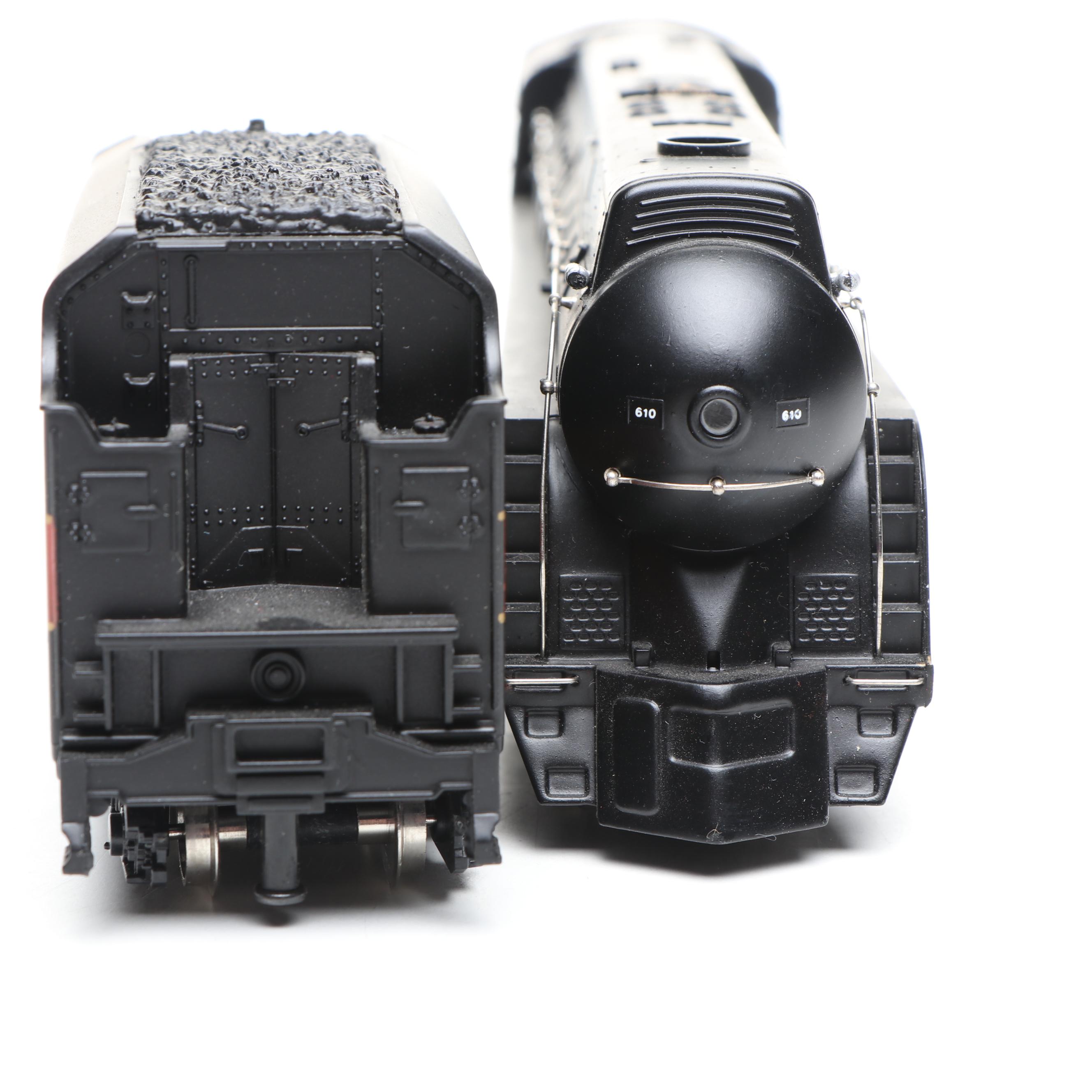 Bachmann HO Scale "Norfolk and Western" and More Train Cars