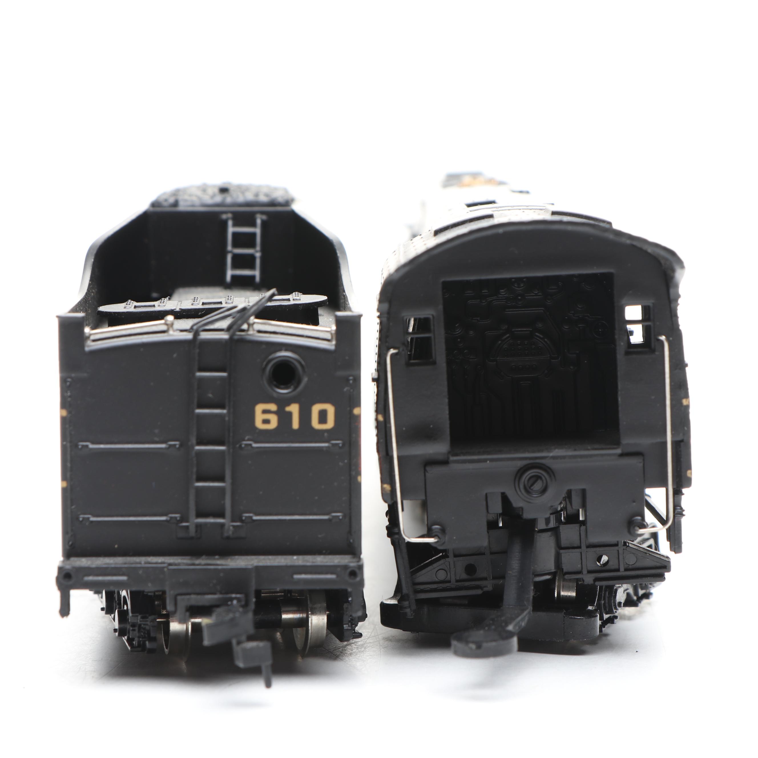 Bachmann HO Scale "Norfolk and Western" and More Train Cars
