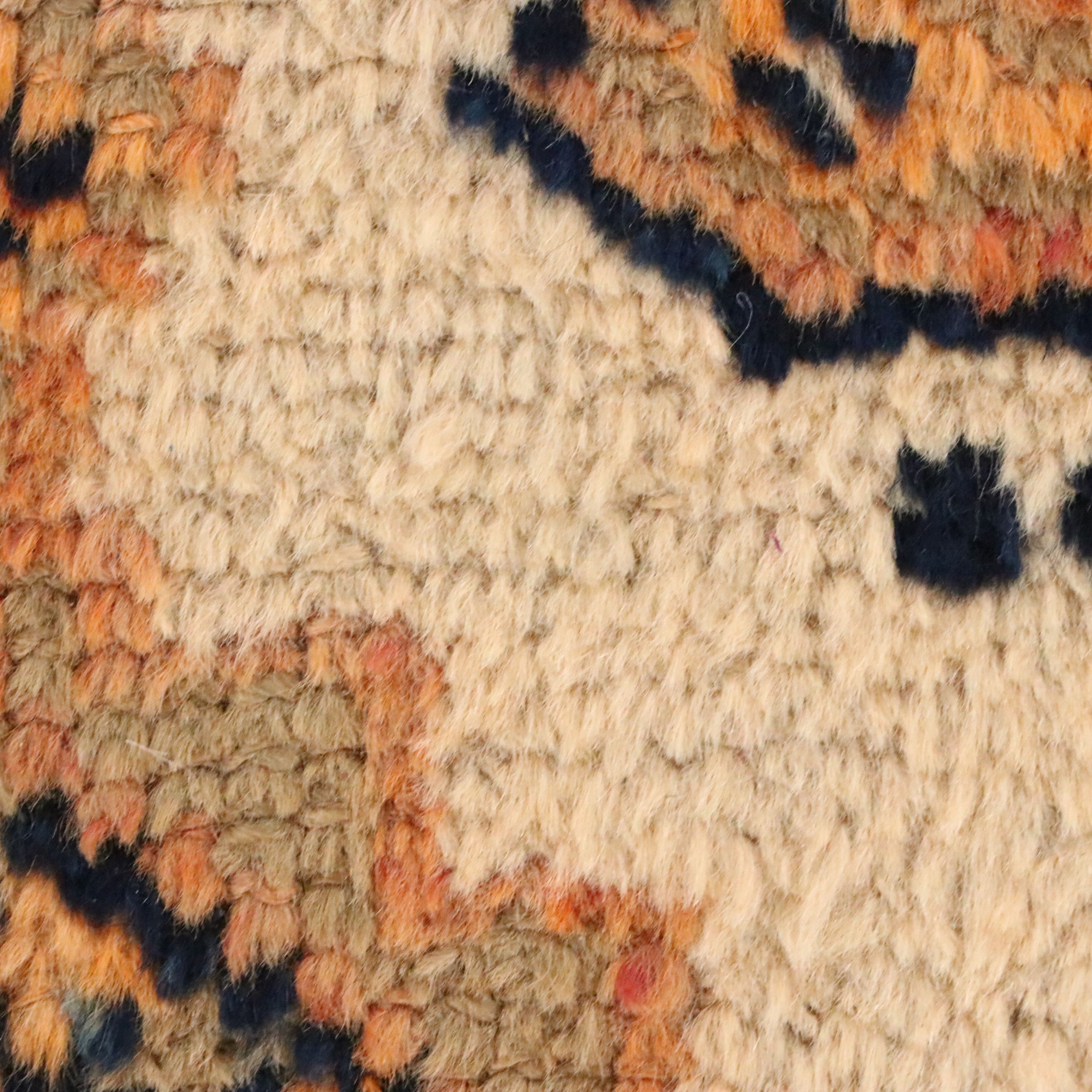 3'10 x 11'7 Hand-Knotted Persian Shiraz Long Rug