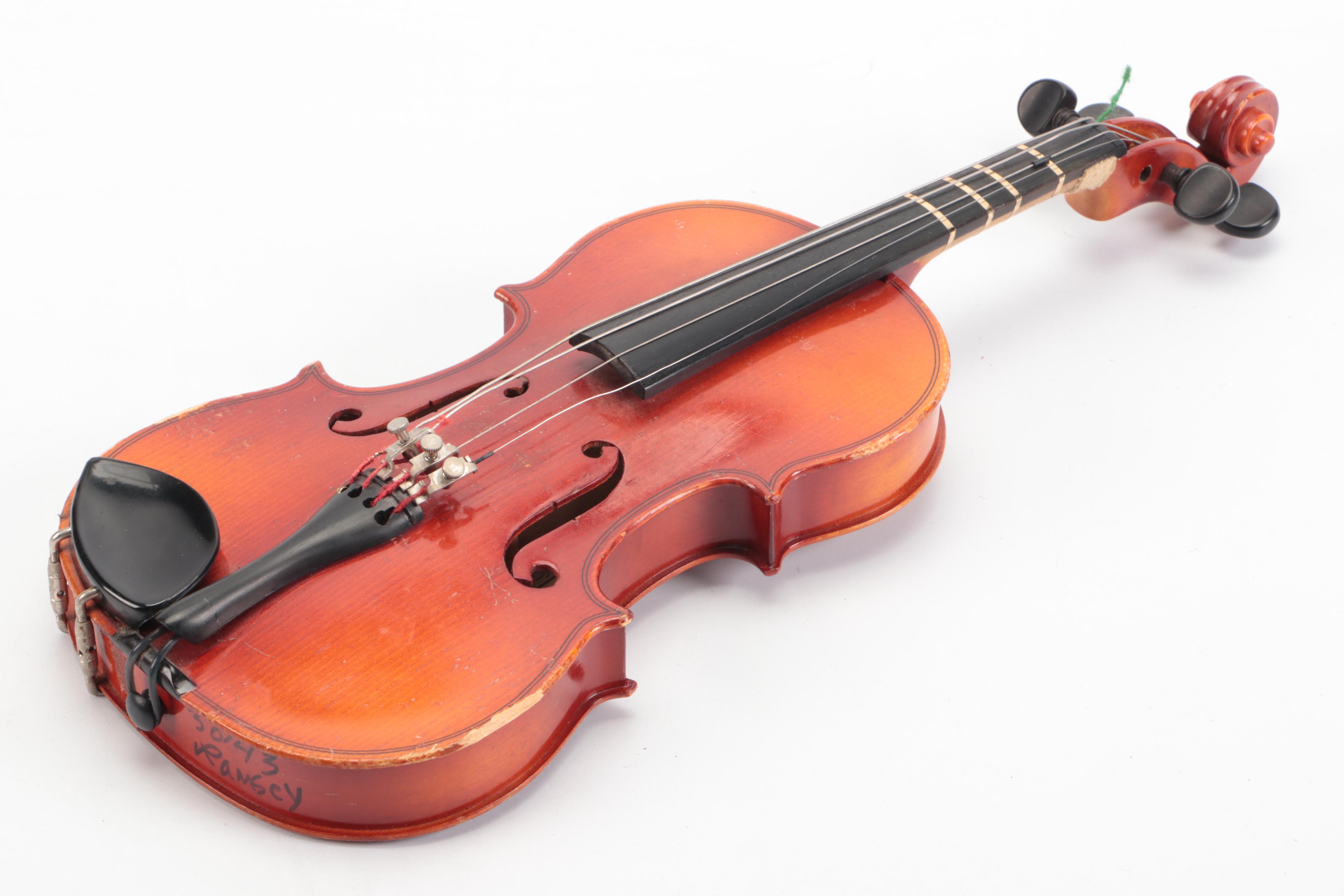 Suzuki 1/8 Violin with Tolex Travel Case, 1991