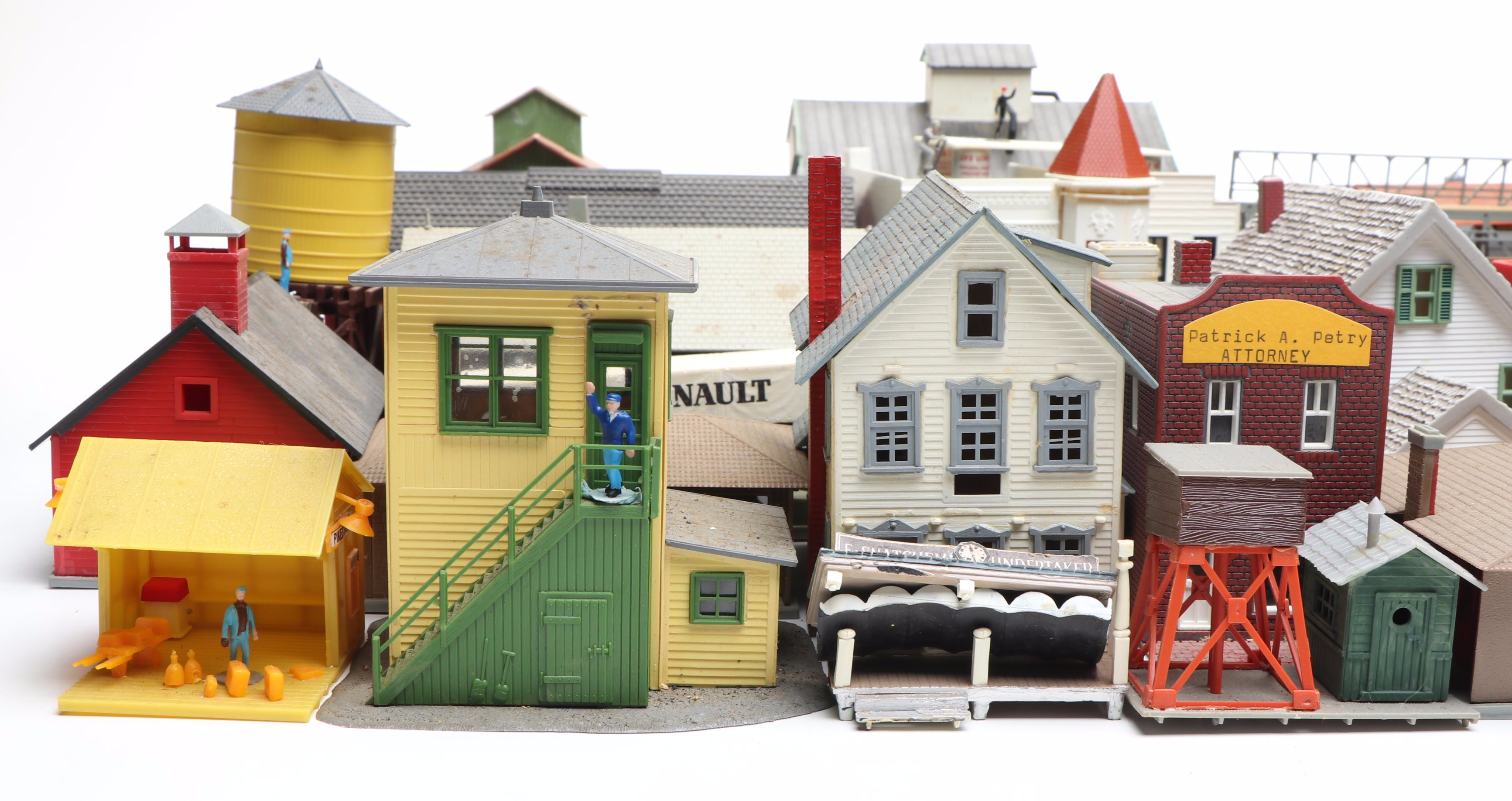 Galoob, Hallmark and Tyco Houses and Buildings