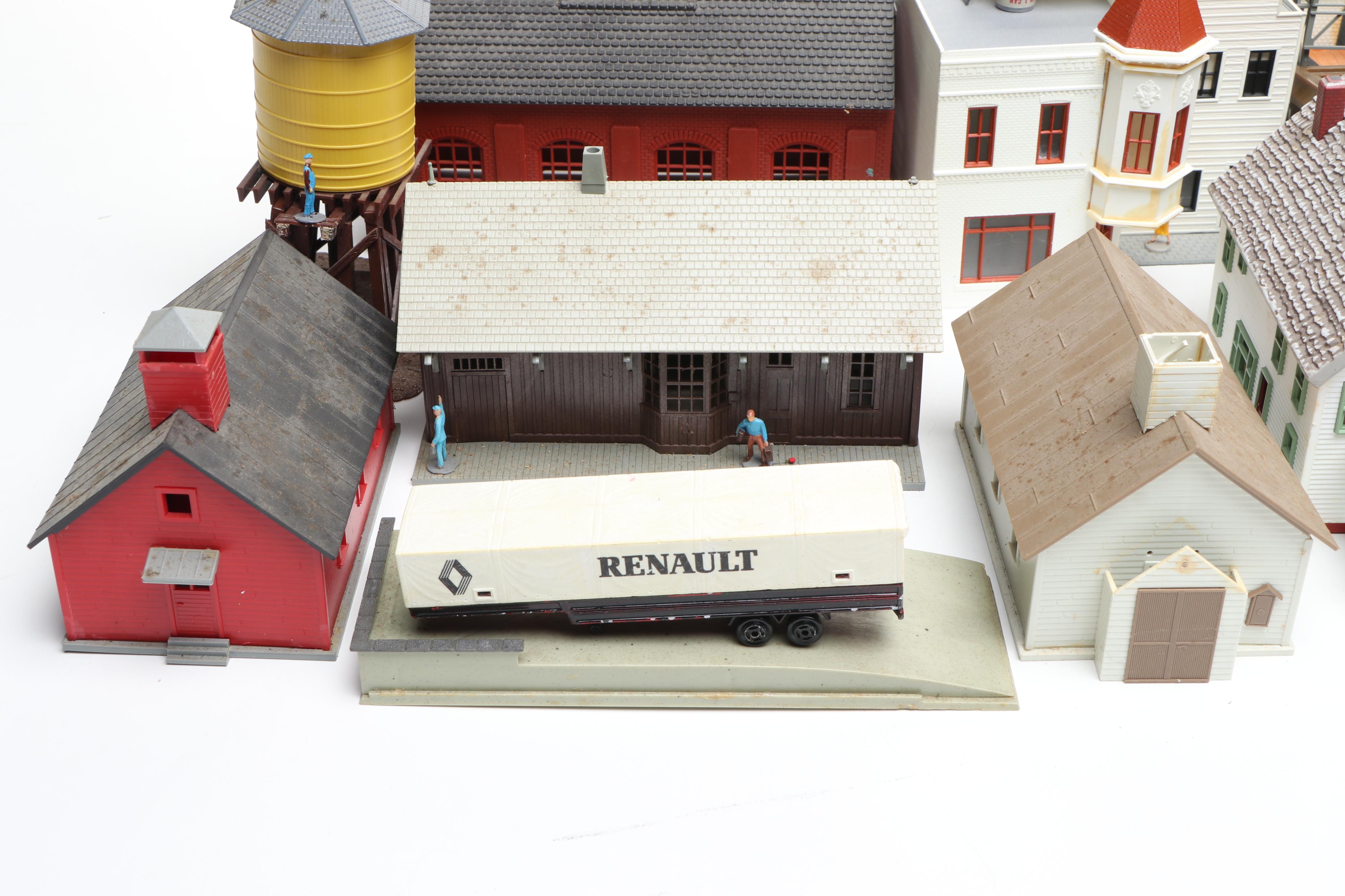 Galoob, Hallmark and Tyco Houses and Buildings