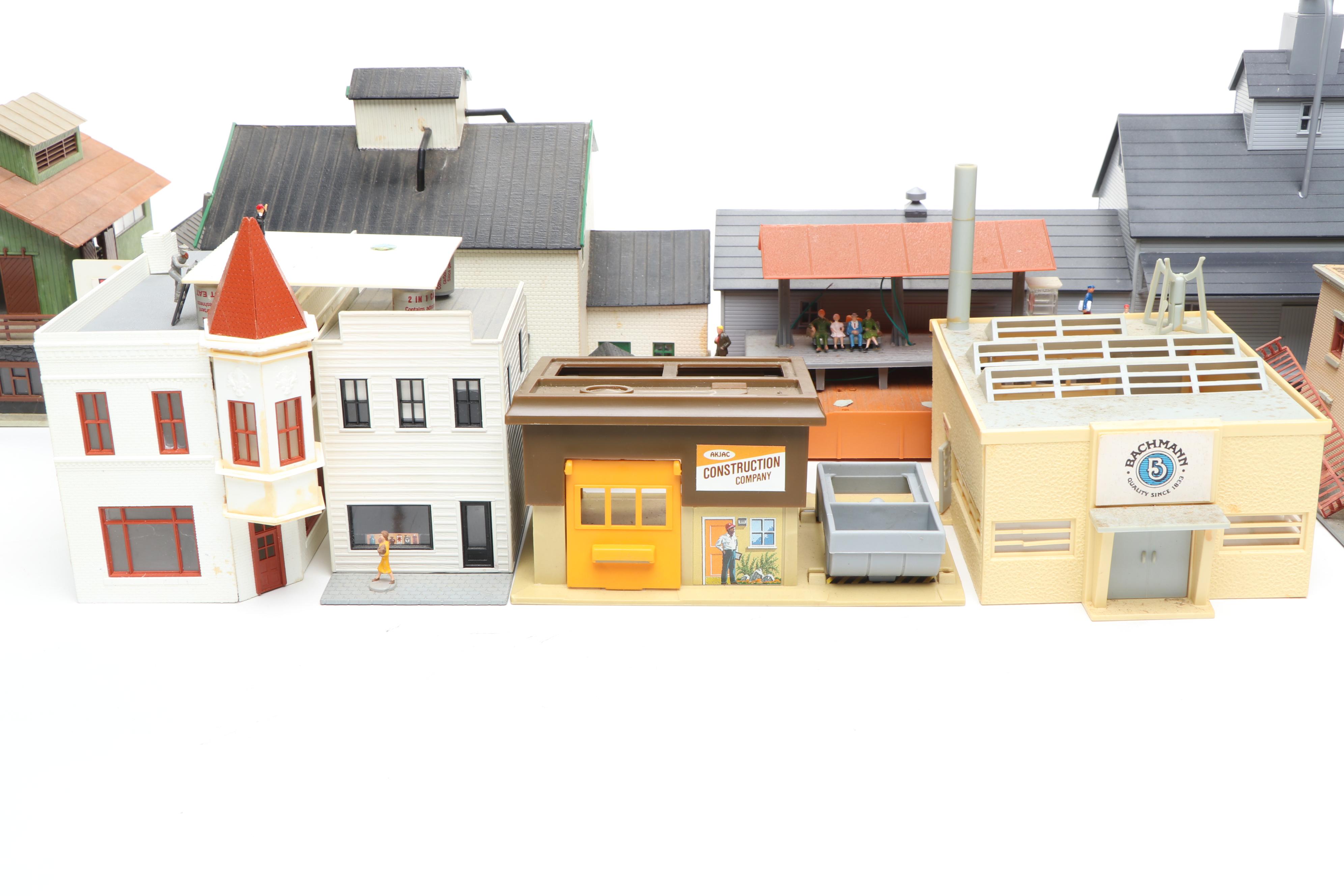 Galoob, Hallmark and Tyco Houses and Buildings