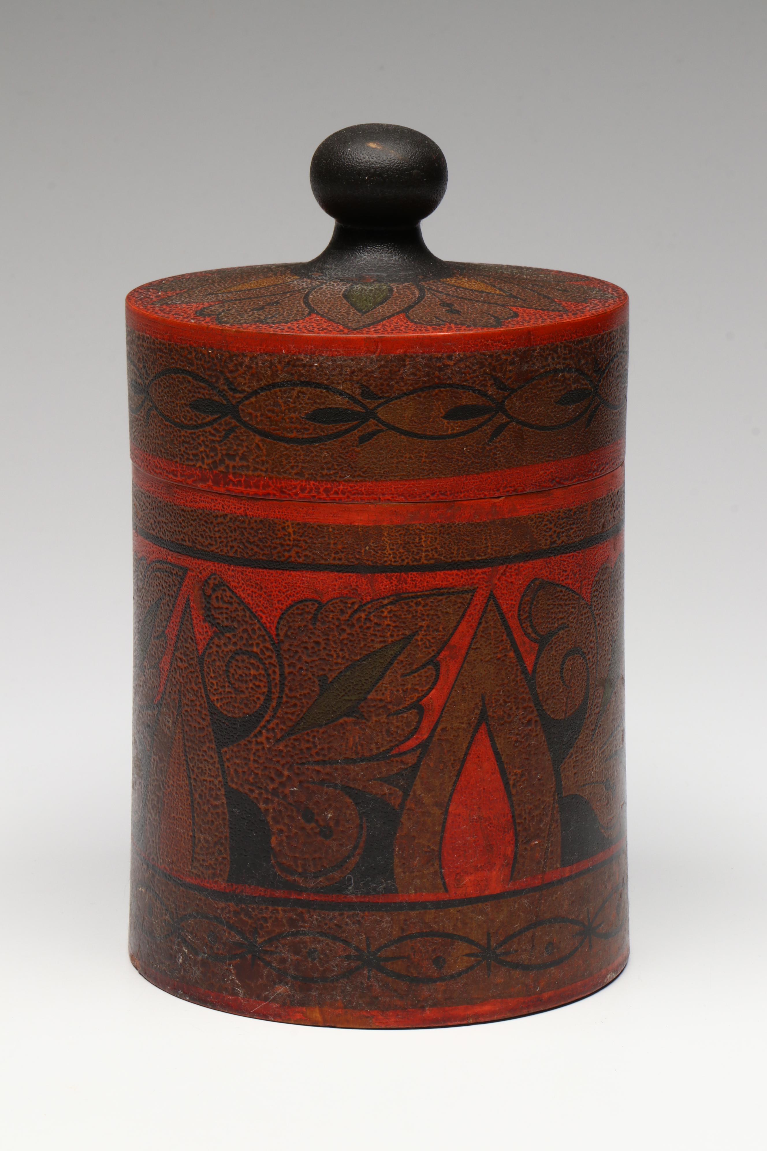 Russian Folk Art Khokhloma Lacquered Wood Jars and Table Accessories, 20th C.
