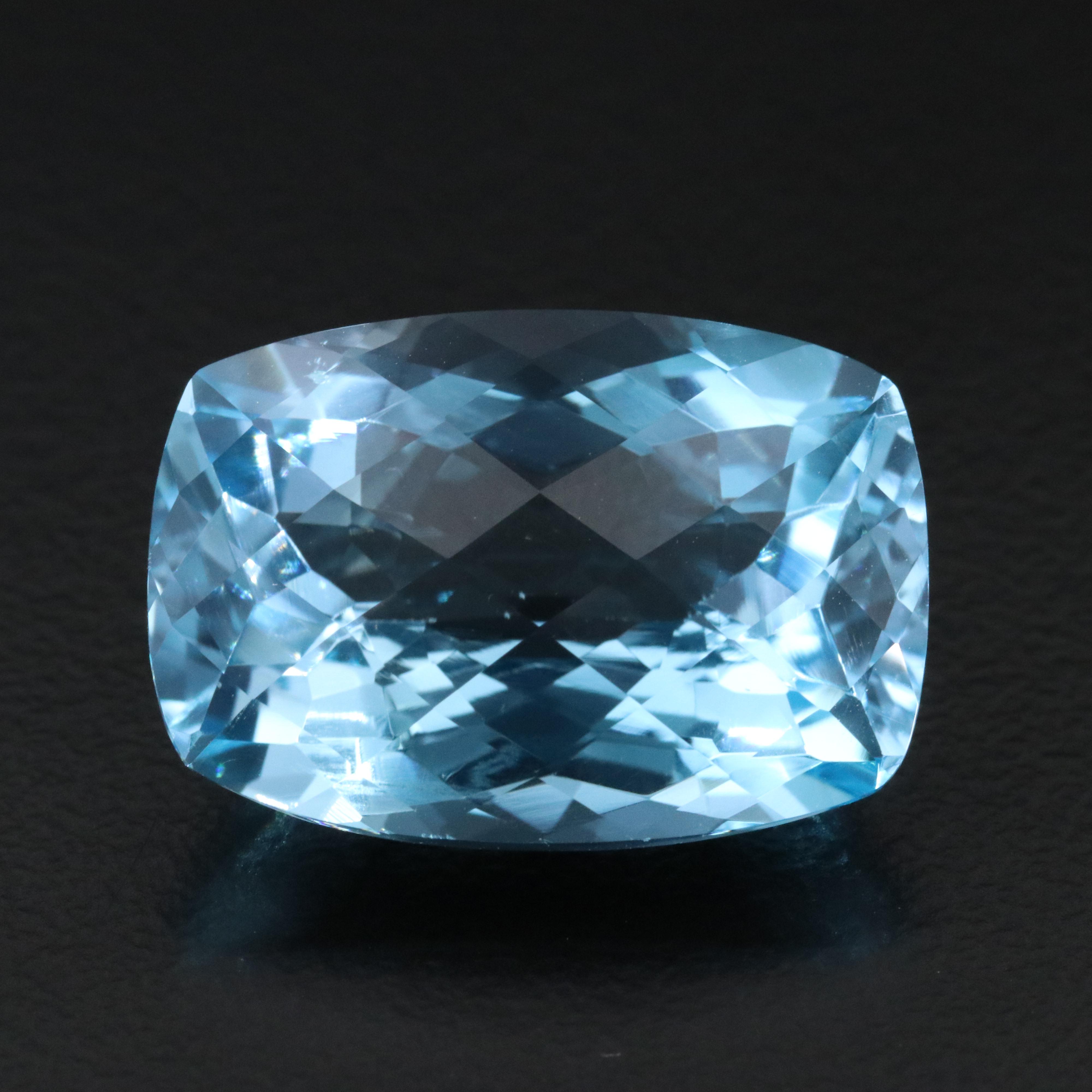 Loose 20.55 CT Blue Topaz