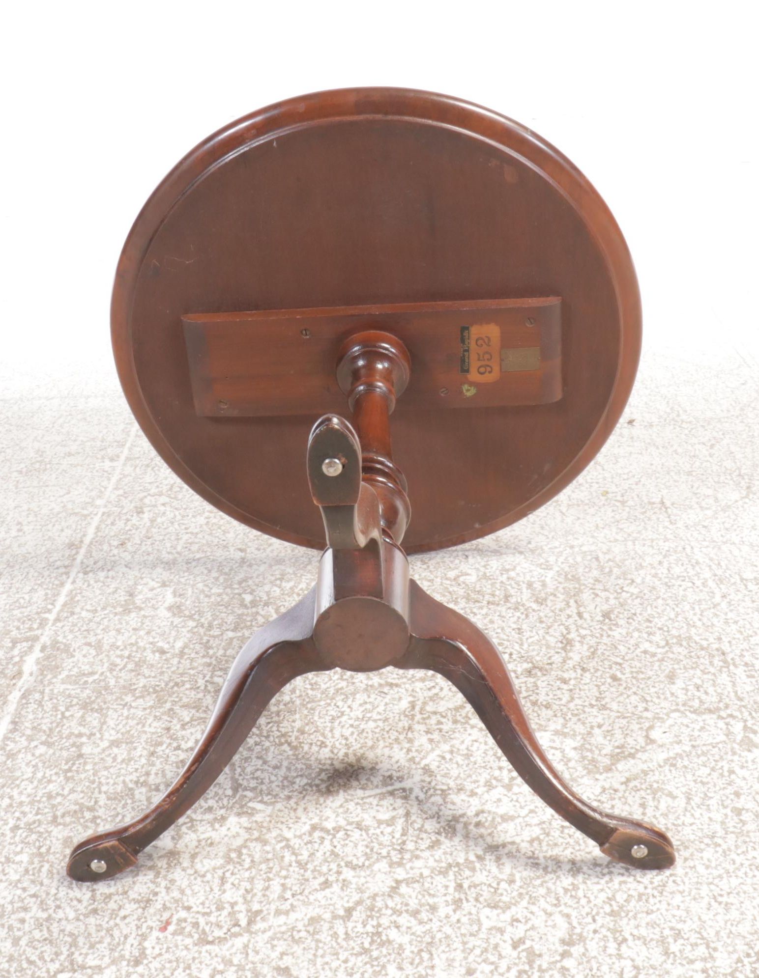 Imperial Furniture Chippendale Style Walnut Stand