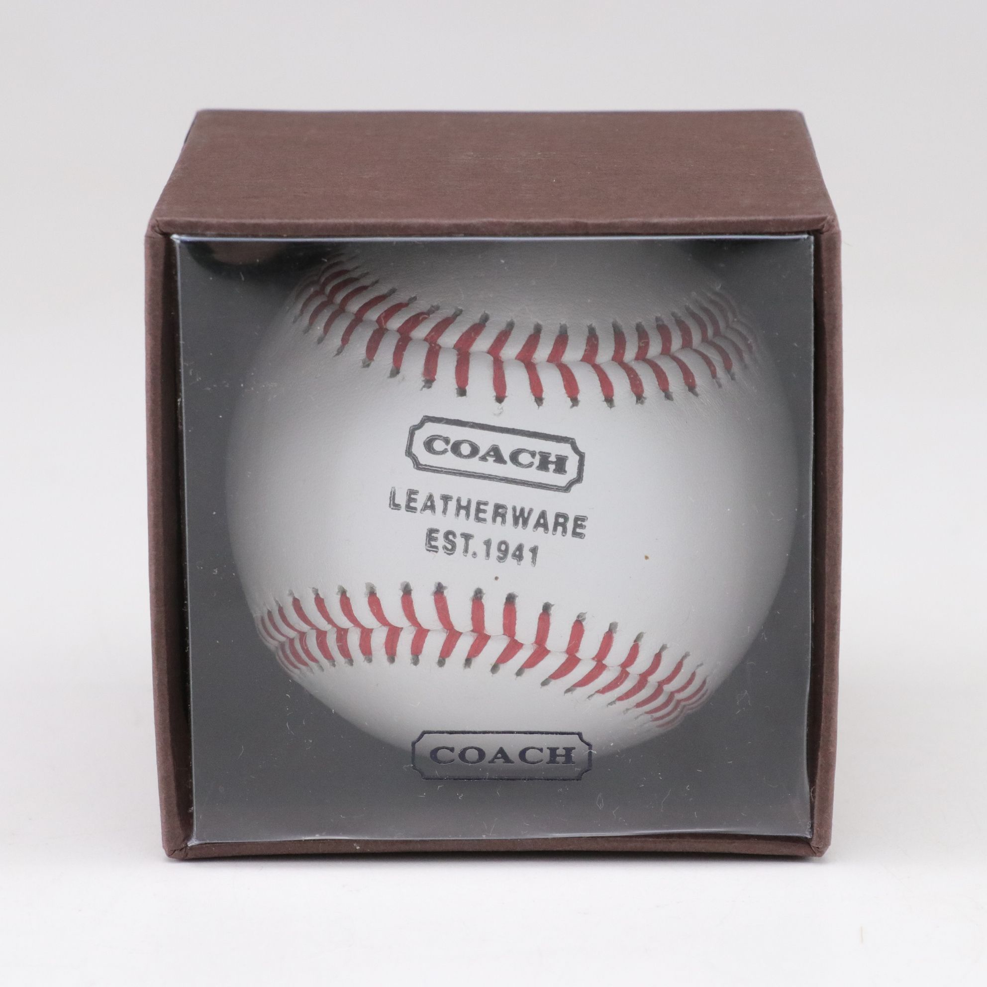 Collectors Plates Featuring Babe Ruthe, Willie Mays & Baseball Legends