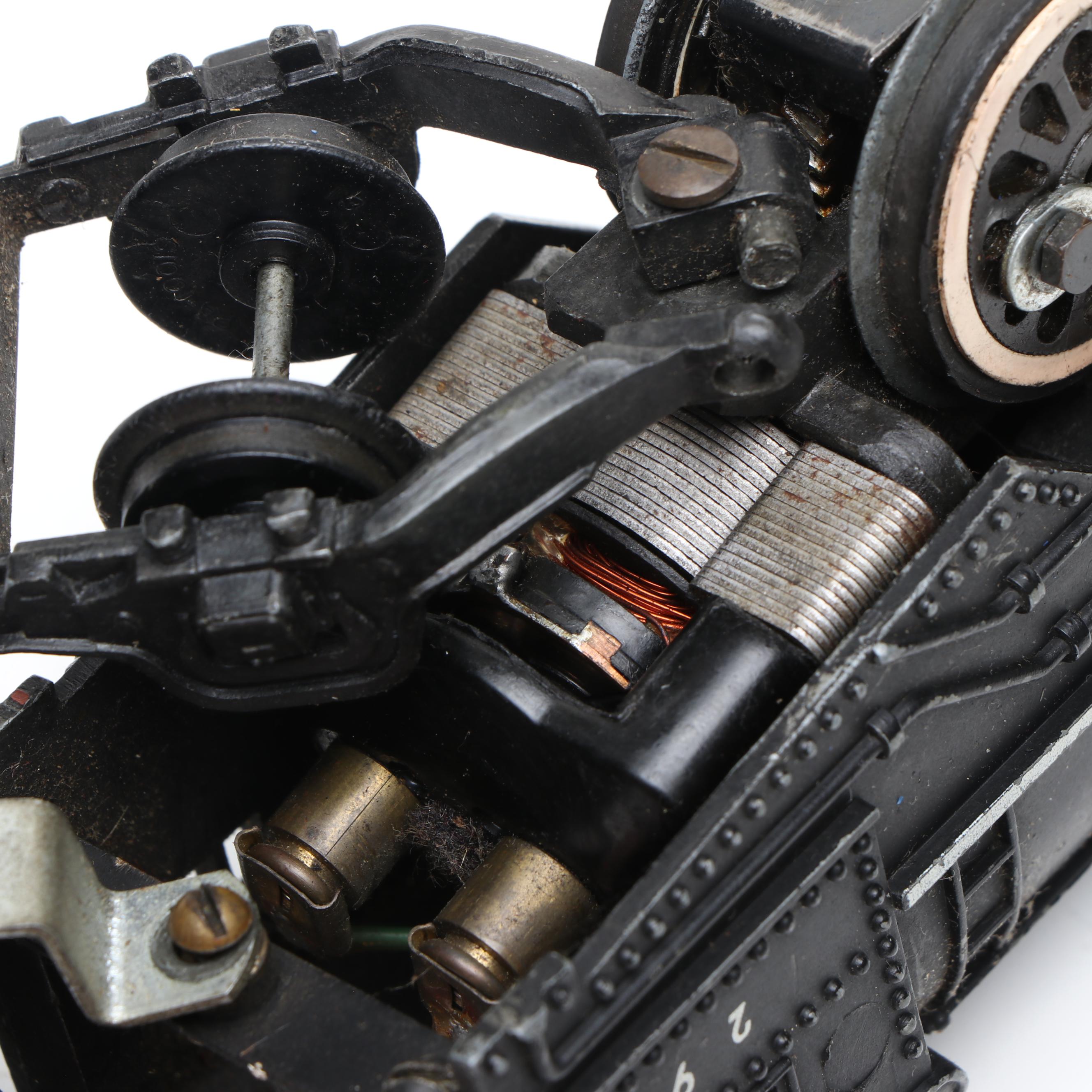 American Flyer 293 "New York, New Haven, and Hartford" Locomotive and Tender