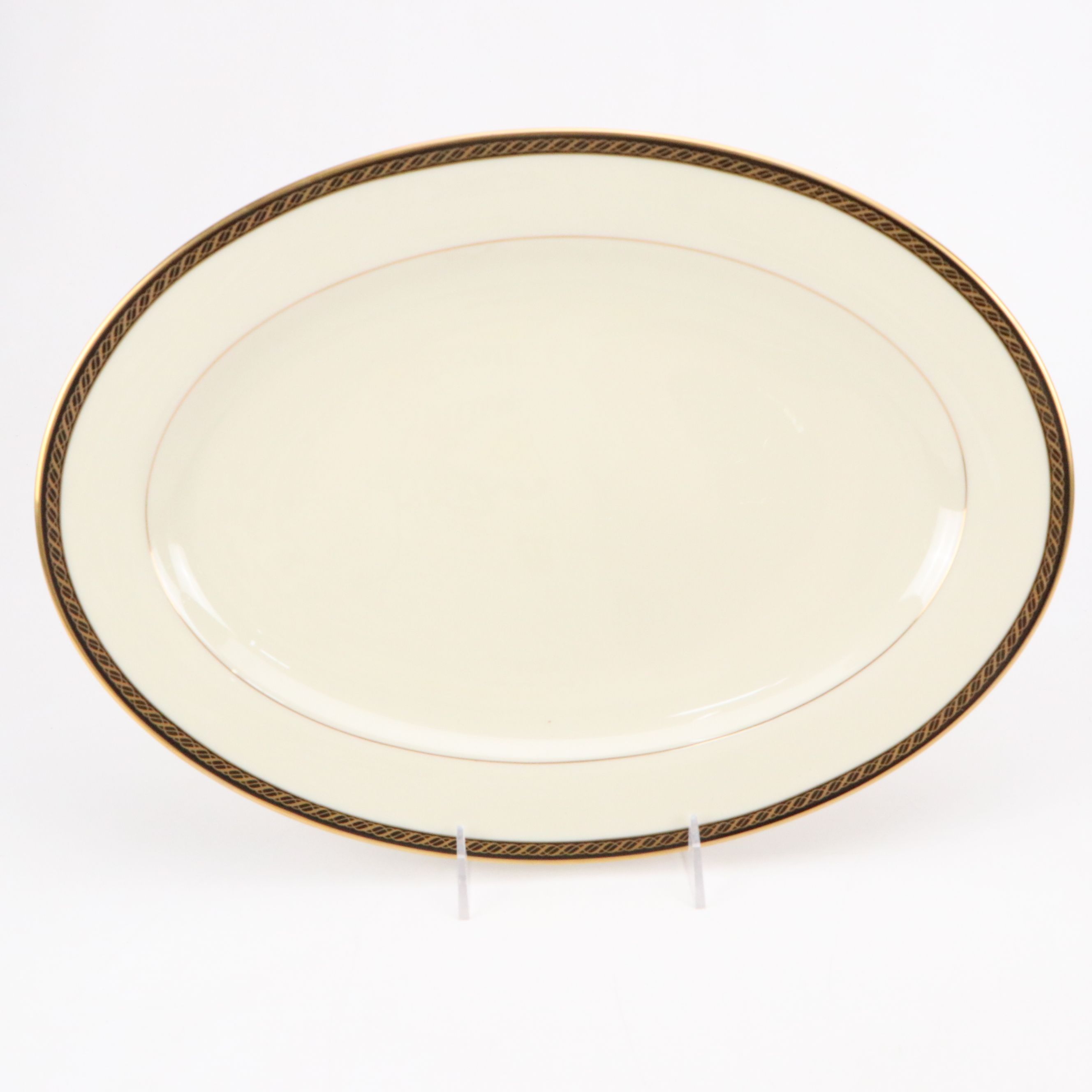 Lenox "Tyler" Gilt Ceramic Dinnerware