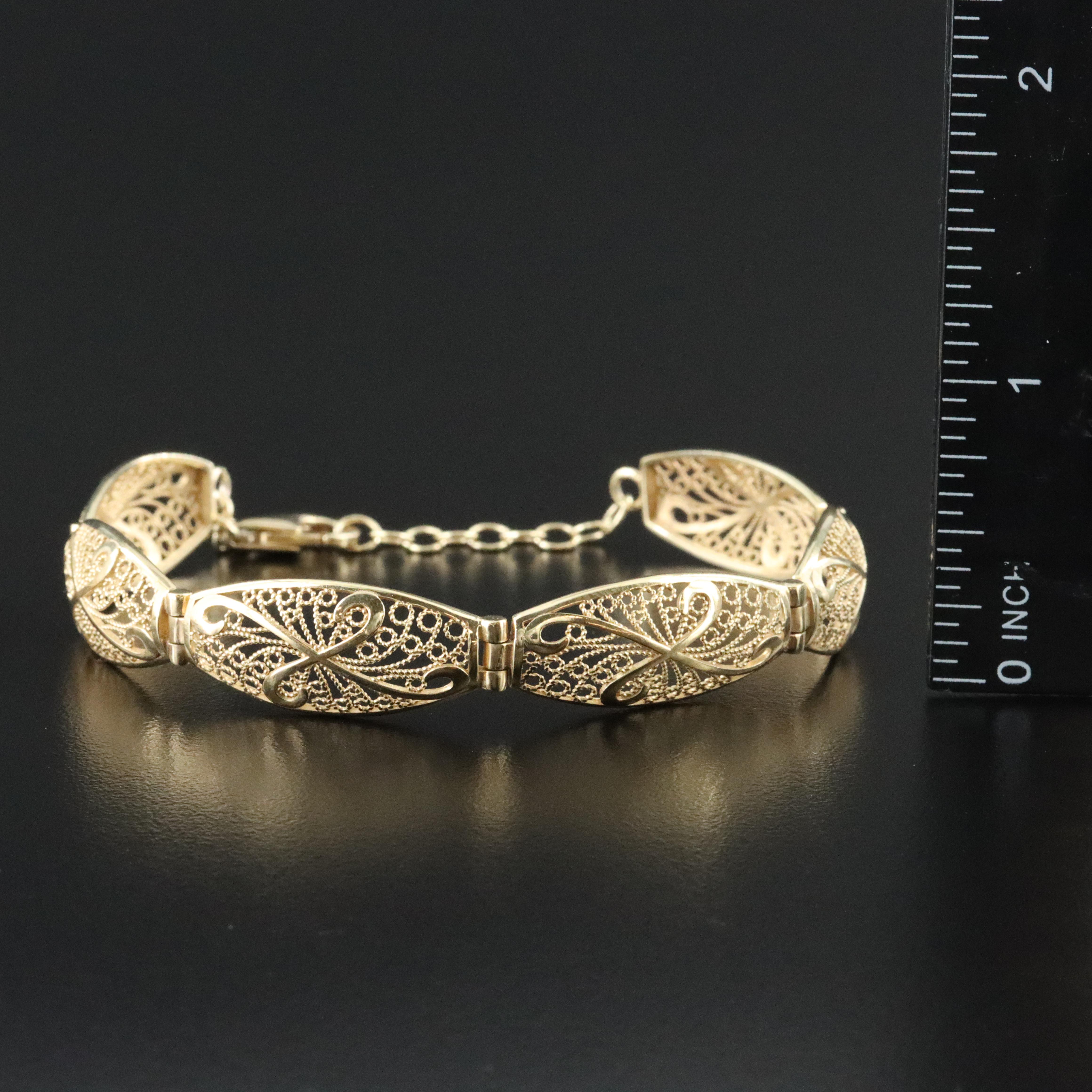 Sterling and Amber Featured in Bracelet Collection