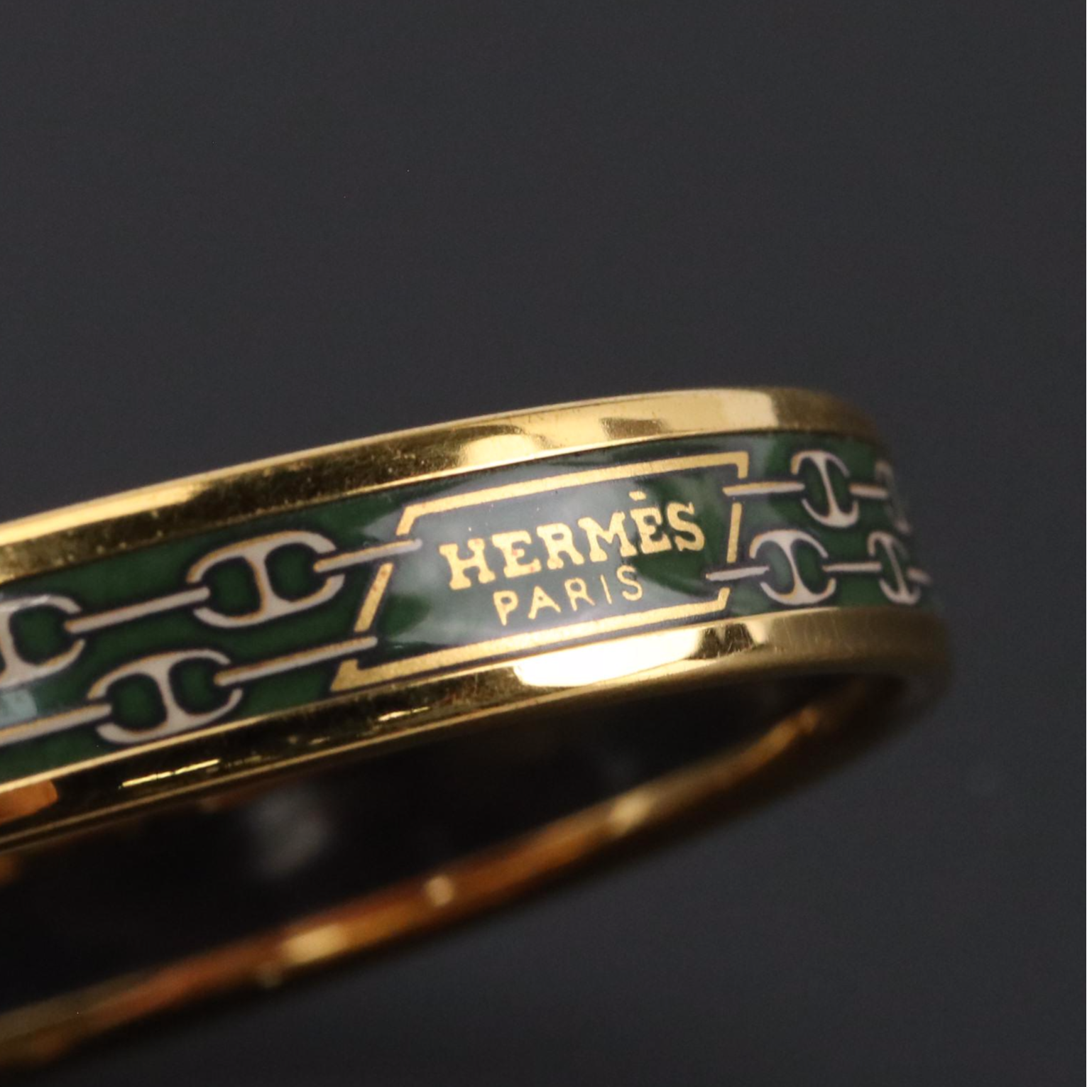 Hermès Green Chaine D'Ancre Narrow Enamel Bangle Bracelet