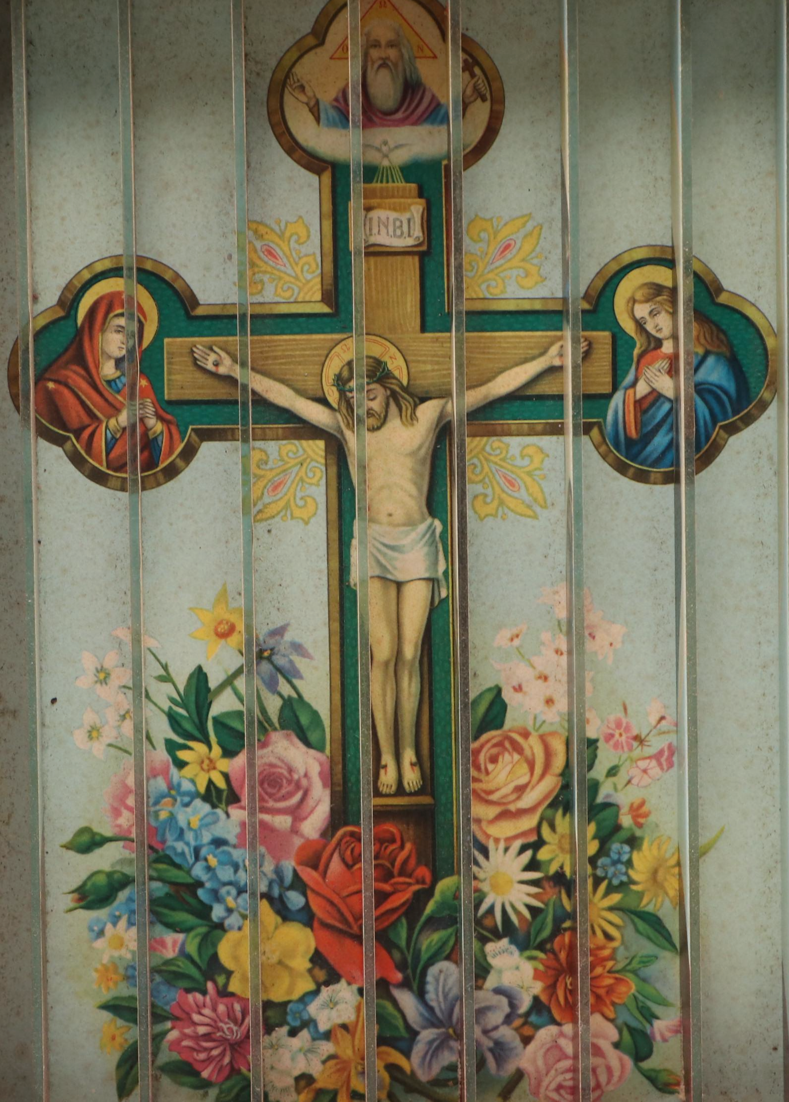 Tricenium Crucifixion Scene, Virgin and Christ Shadowbox