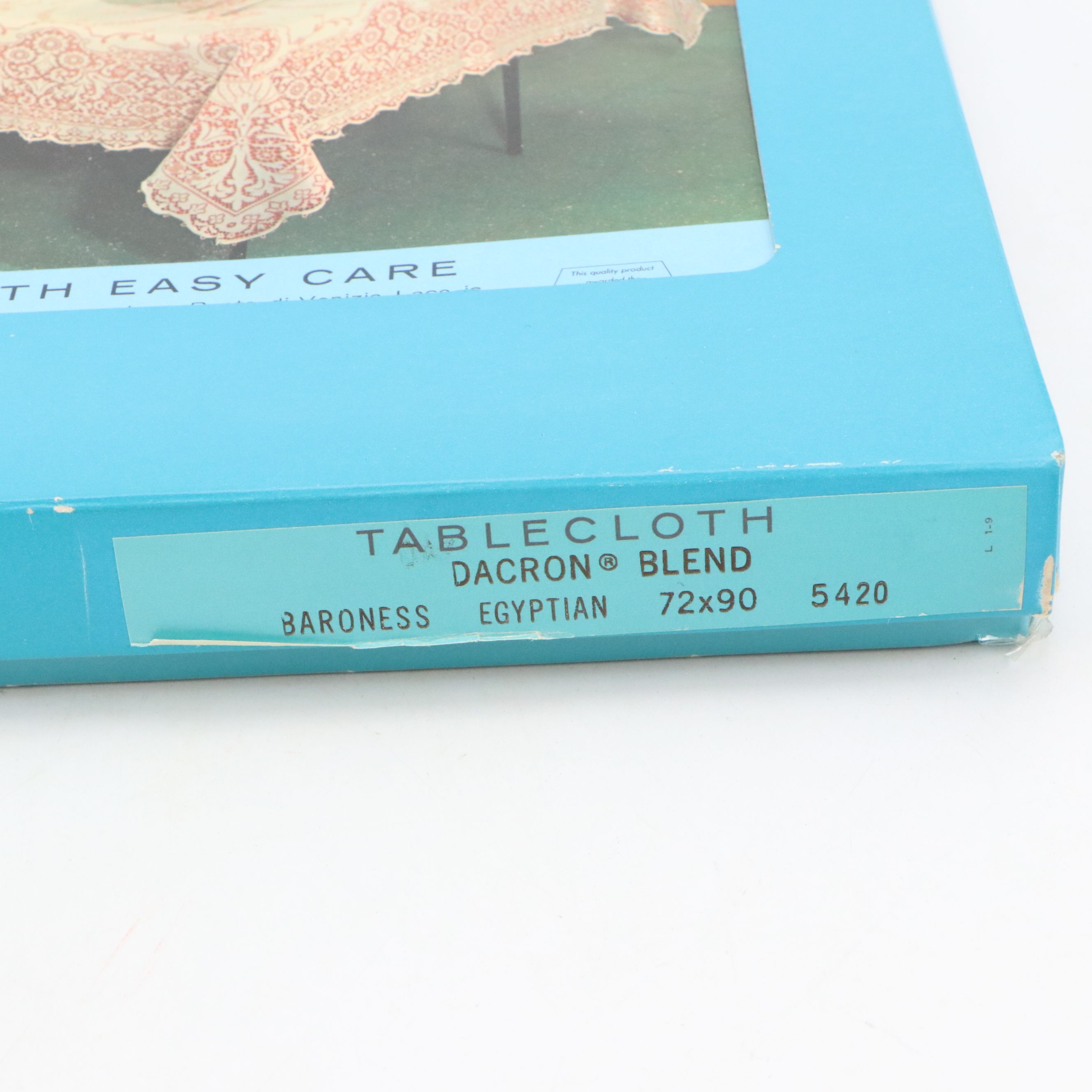 Vintage Quaker Lace "Baroness" Spun Rayon Tablecloth