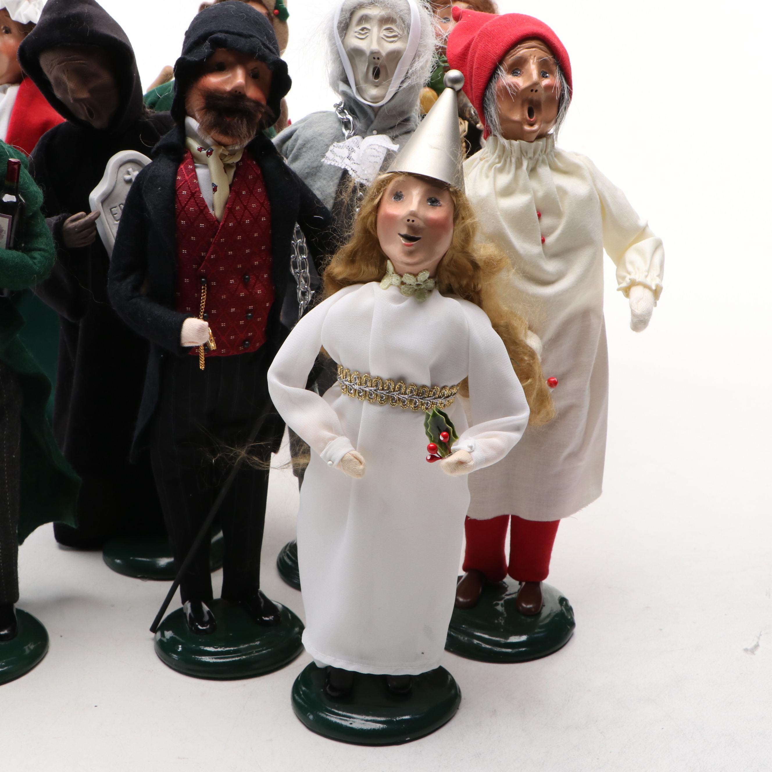 Byers' Choice Ltd. "A Christmas Carol" and Other Carolers