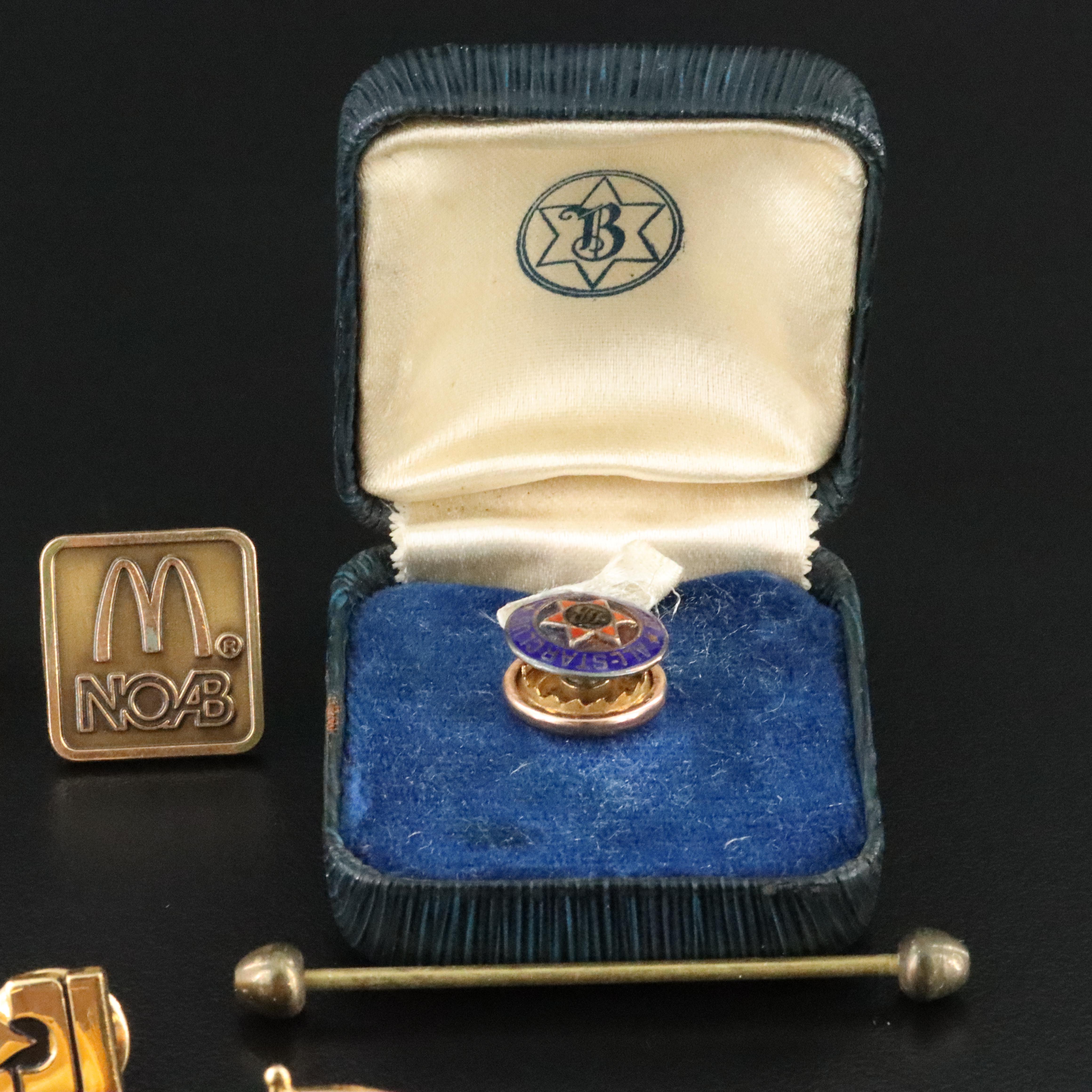 10K and 14K Featured in Tie Tack, Tie Bar and Pin Collection