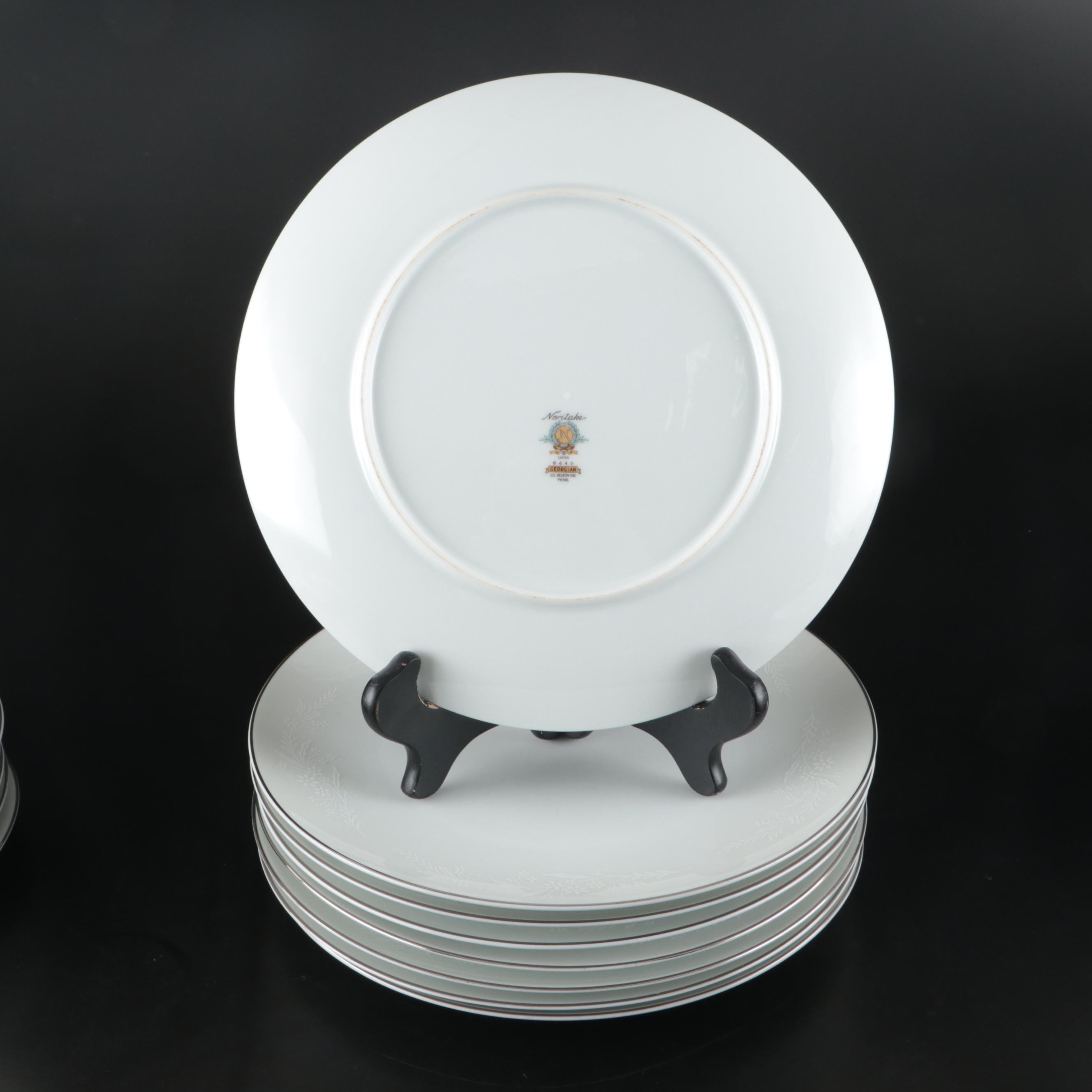 Noritake "Georgian" Floral Motif Porcelain Dinnerware, Mid to Late 20th Century