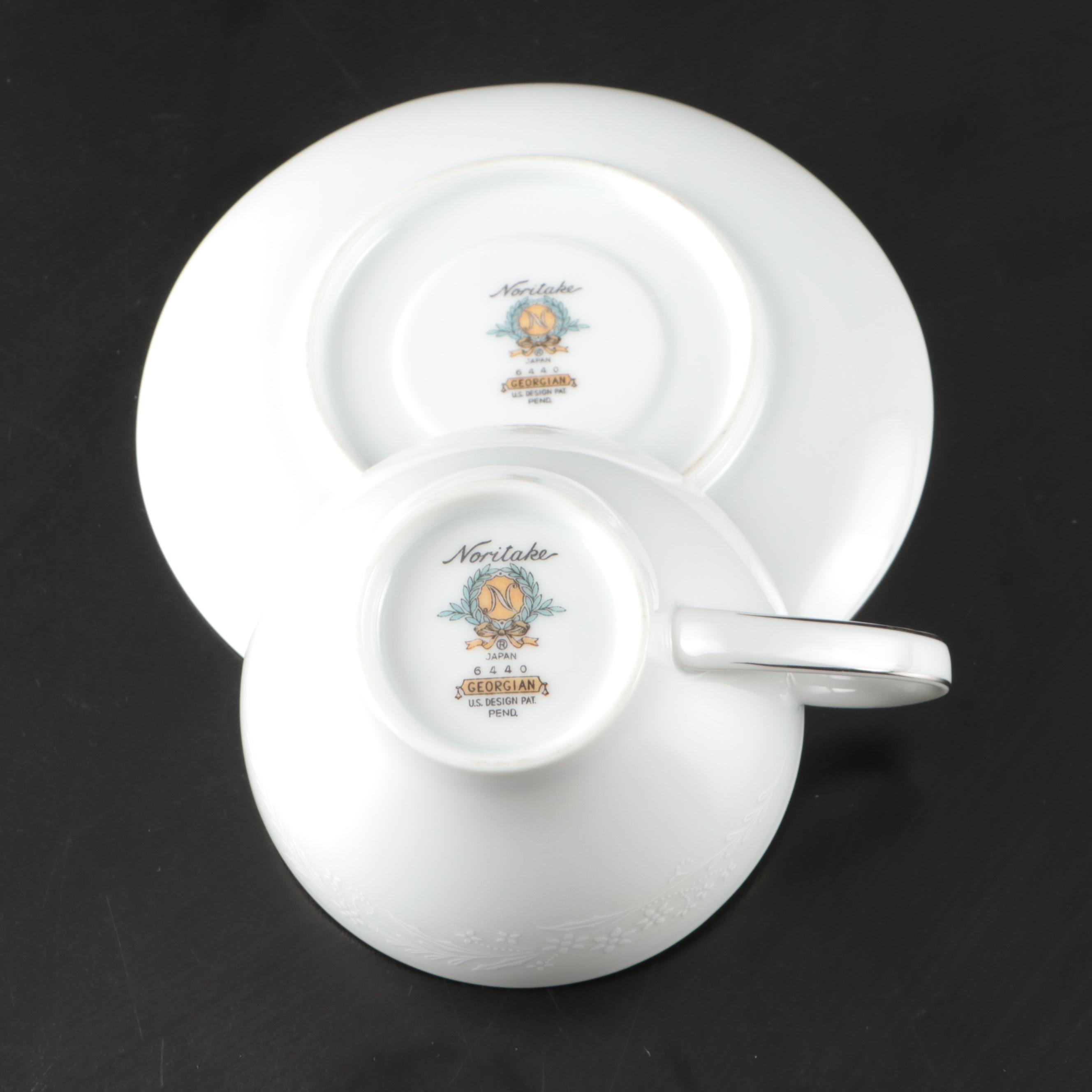 Noritake "Georgian" Floral Motif Porcelain Dinnerware, Mid to Late 20th Century