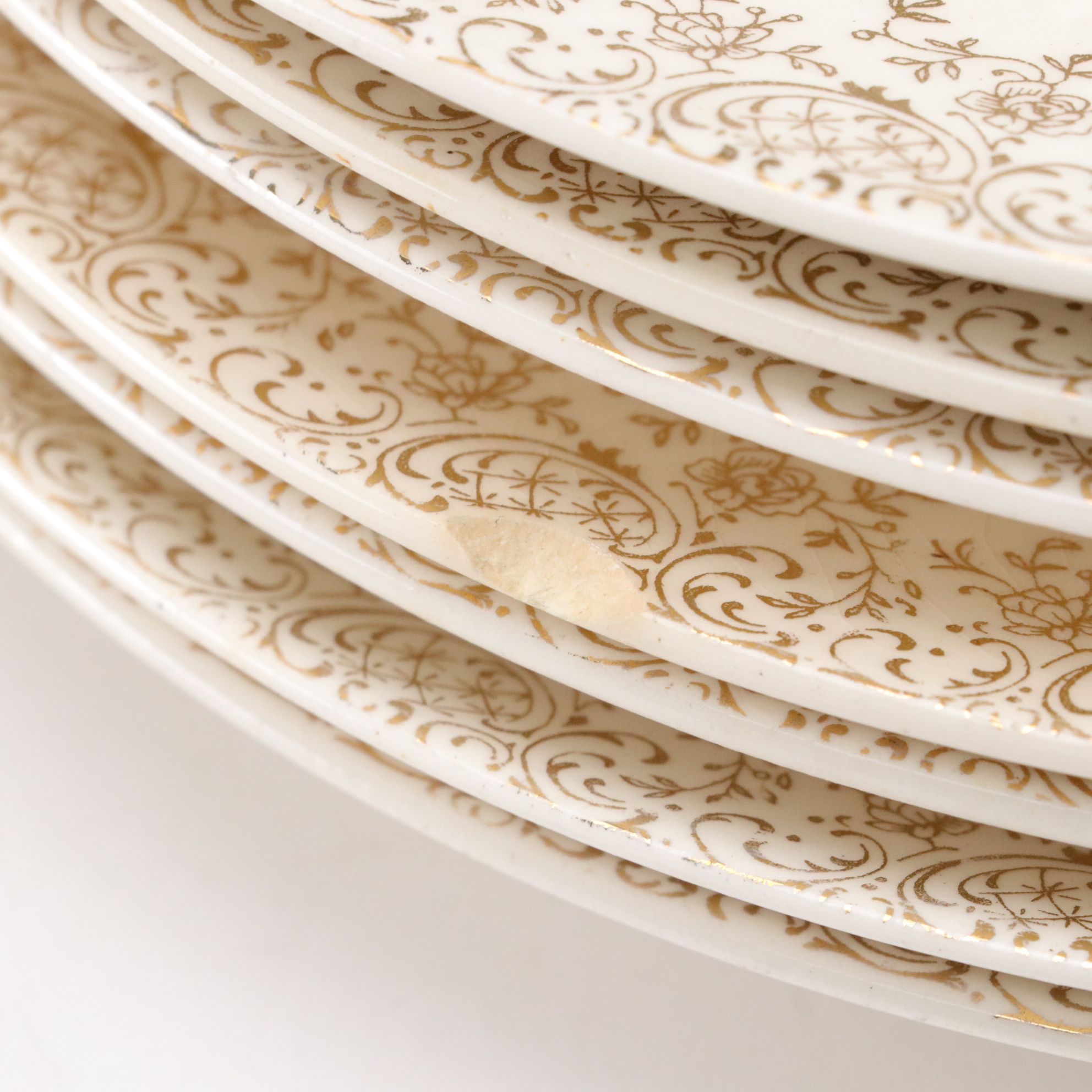 Noritake "Bancroft" 22K Gold Dinner Plates and Serving Platter
