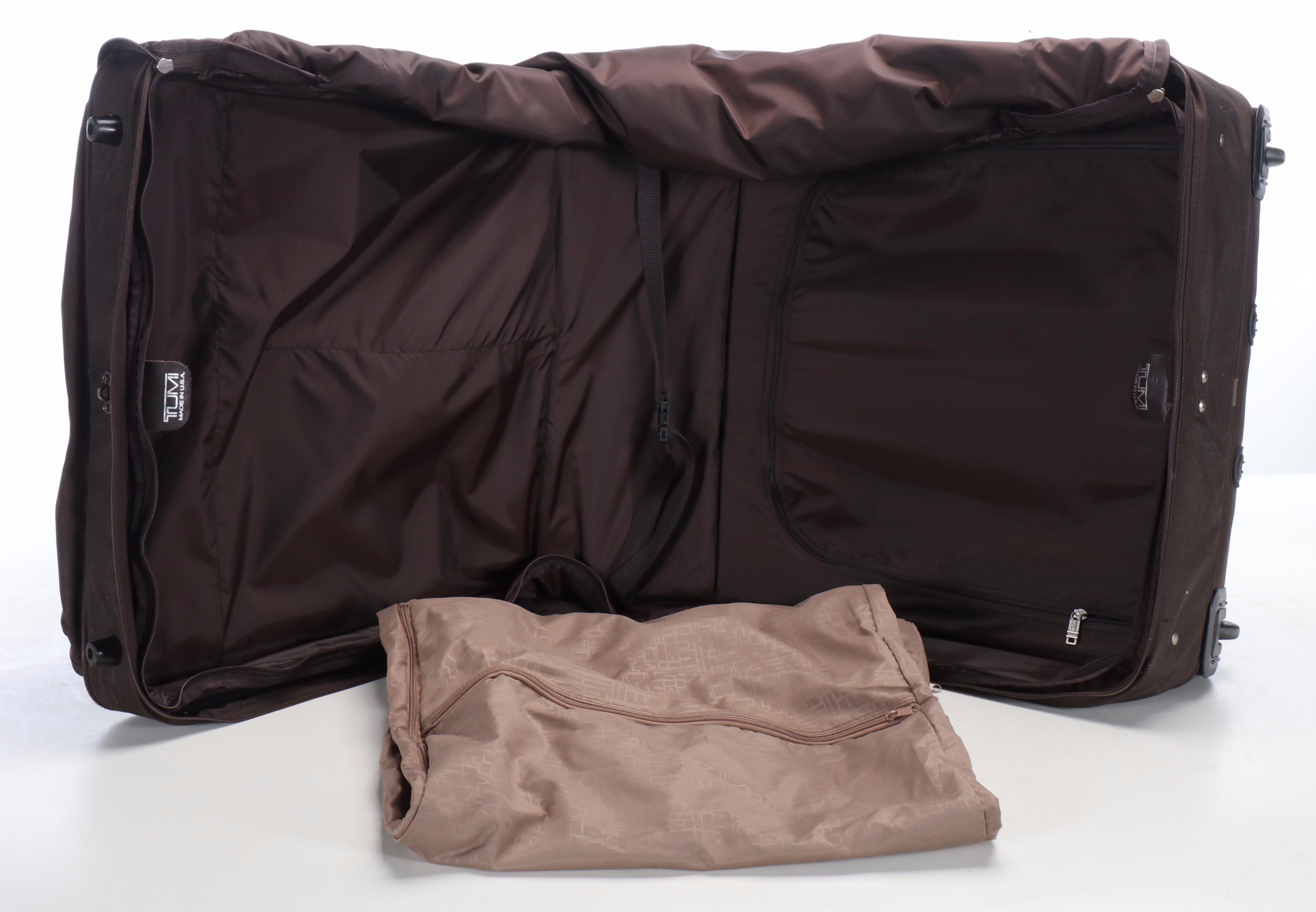 Victorinox Swiss Army Werks Traveler 6.0 and Tumi Garment Bags