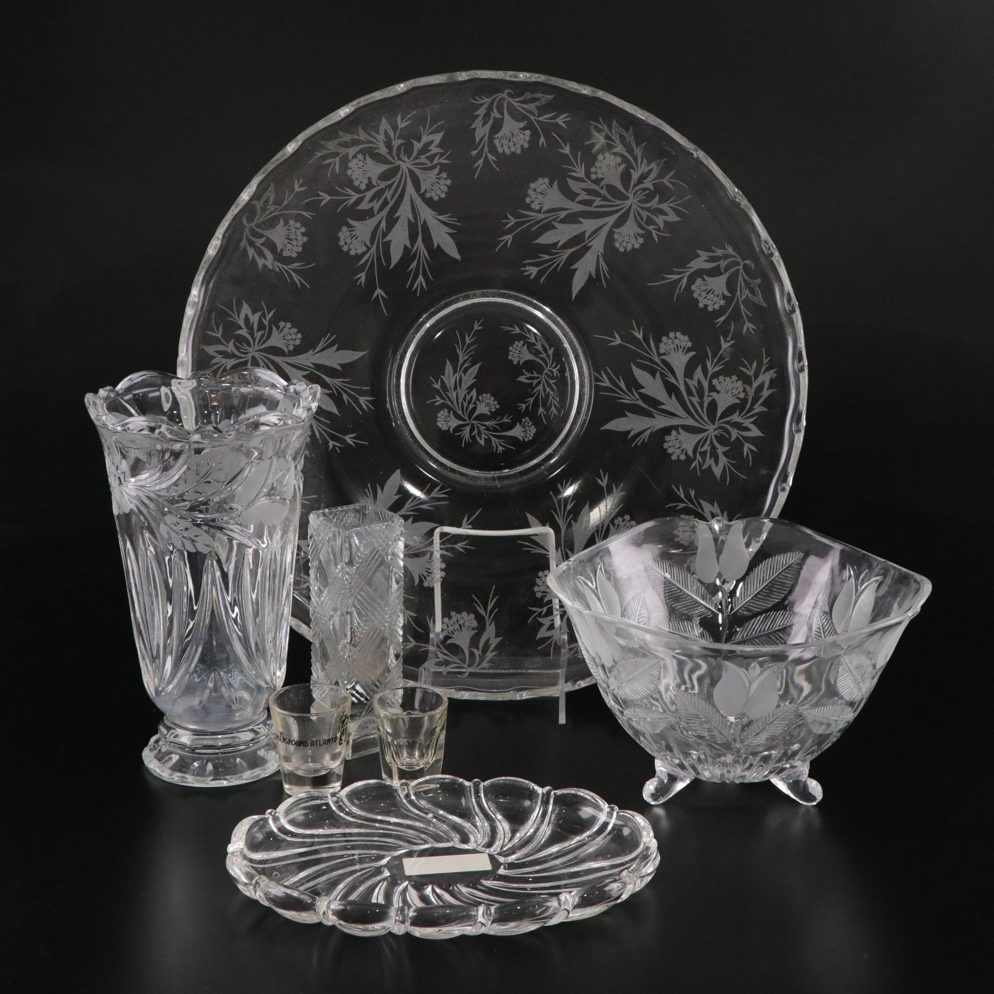 Mikasa "Peppermint" Sweets Dish, Fostoria "Heather" Torte Plate & More Glassware