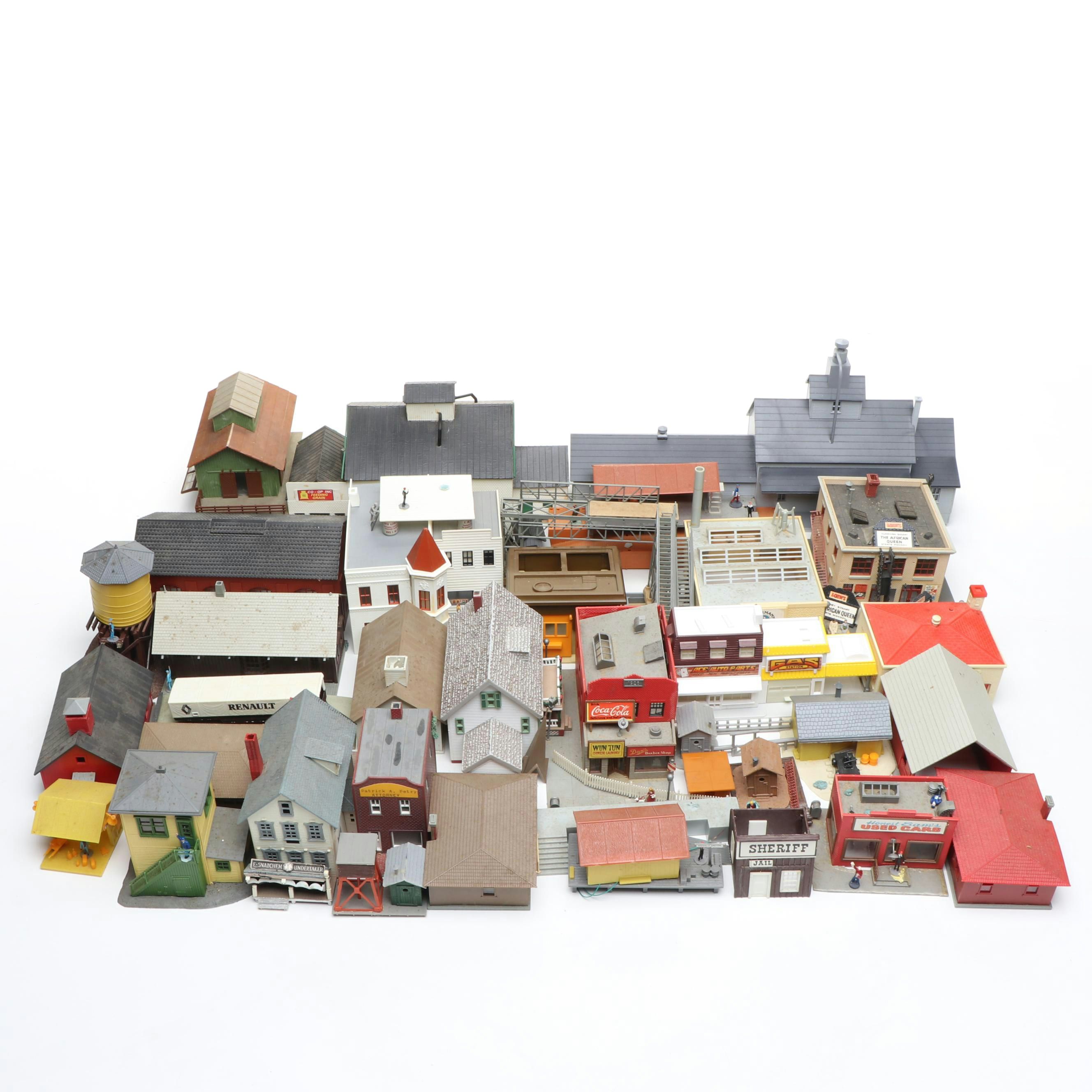 Galoob, Hallmark and Tyco Houses and Buildings