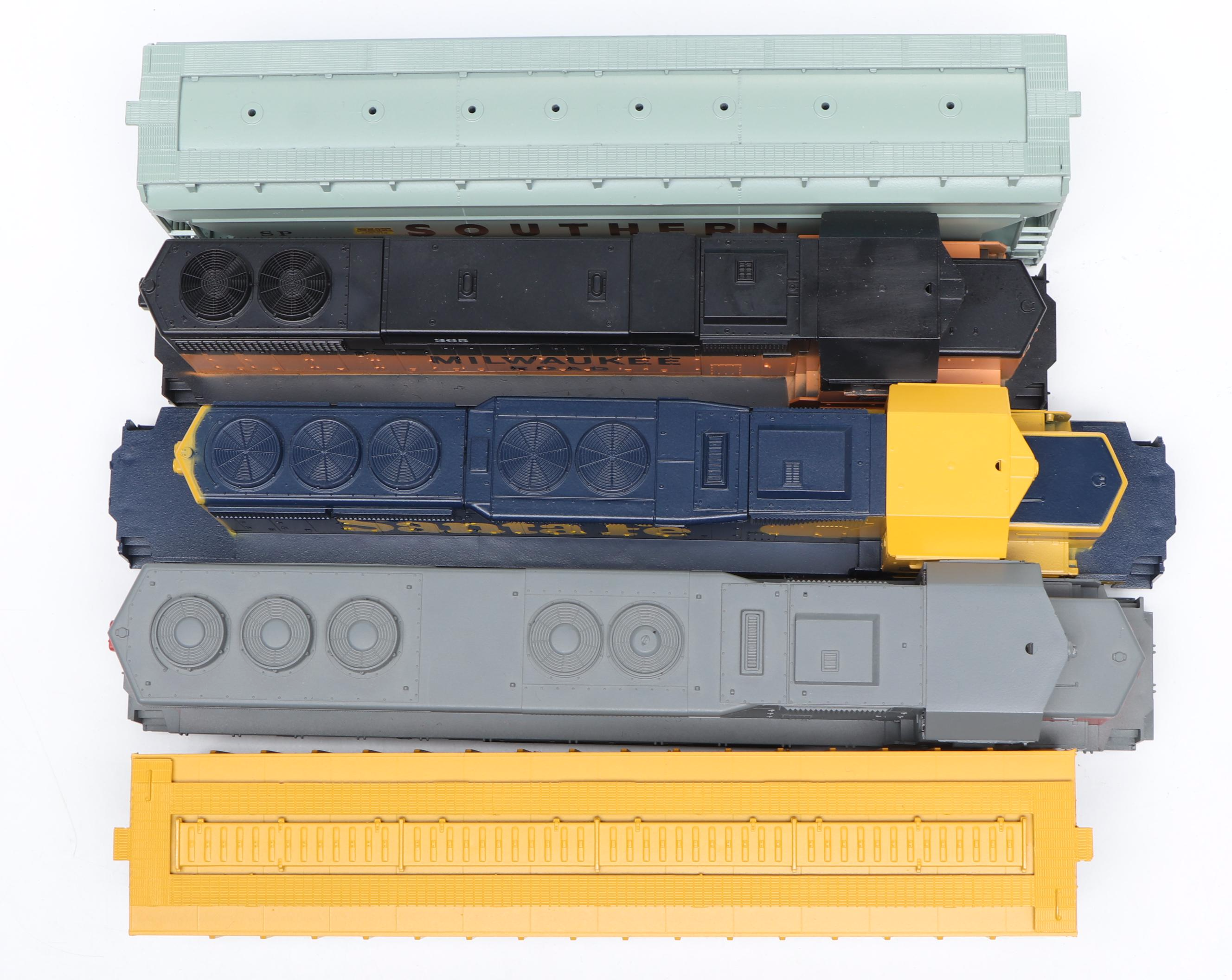 Athearn HO Scale Train Cars, Late 20th Century