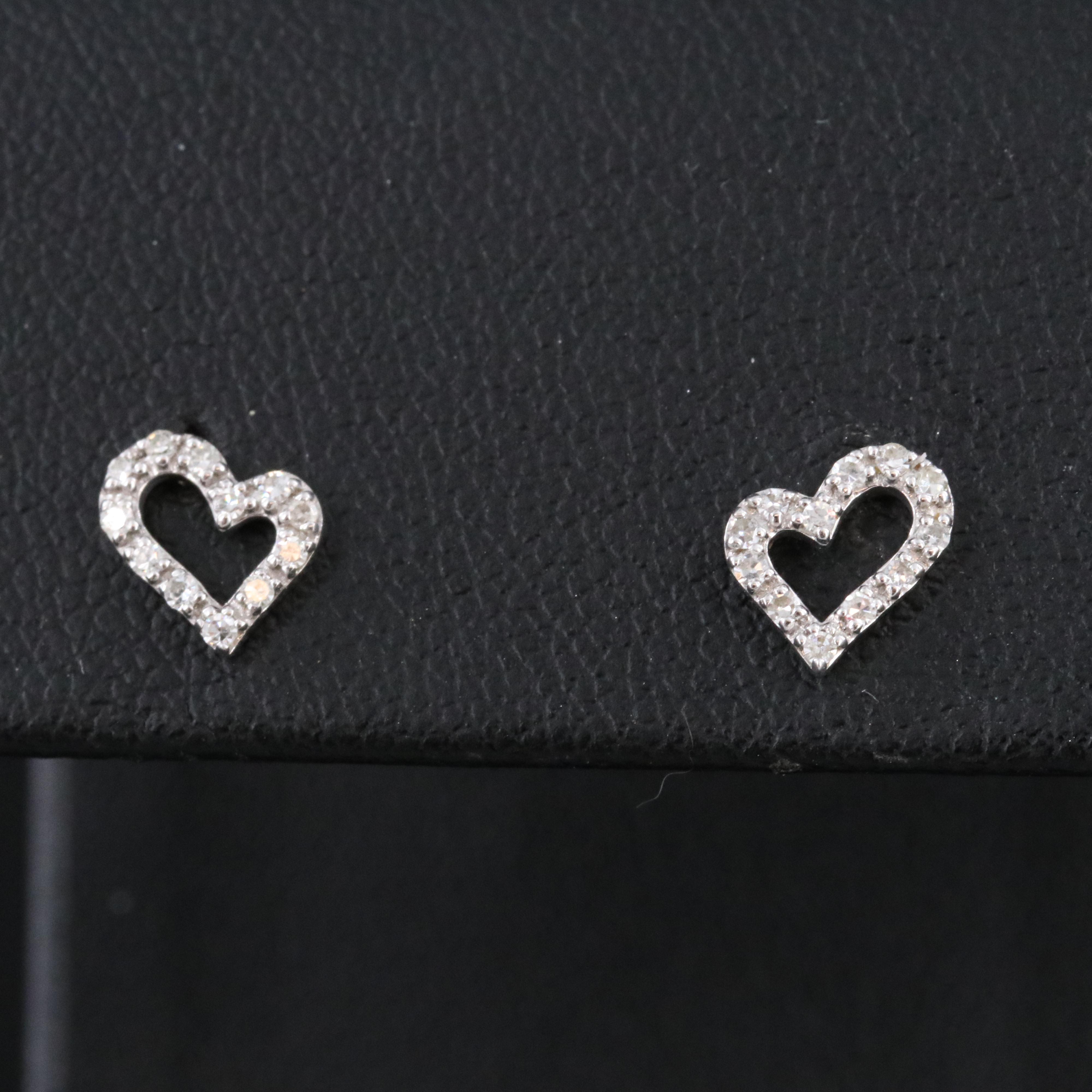 14K 0.09 CTW Heart Stud Earrings