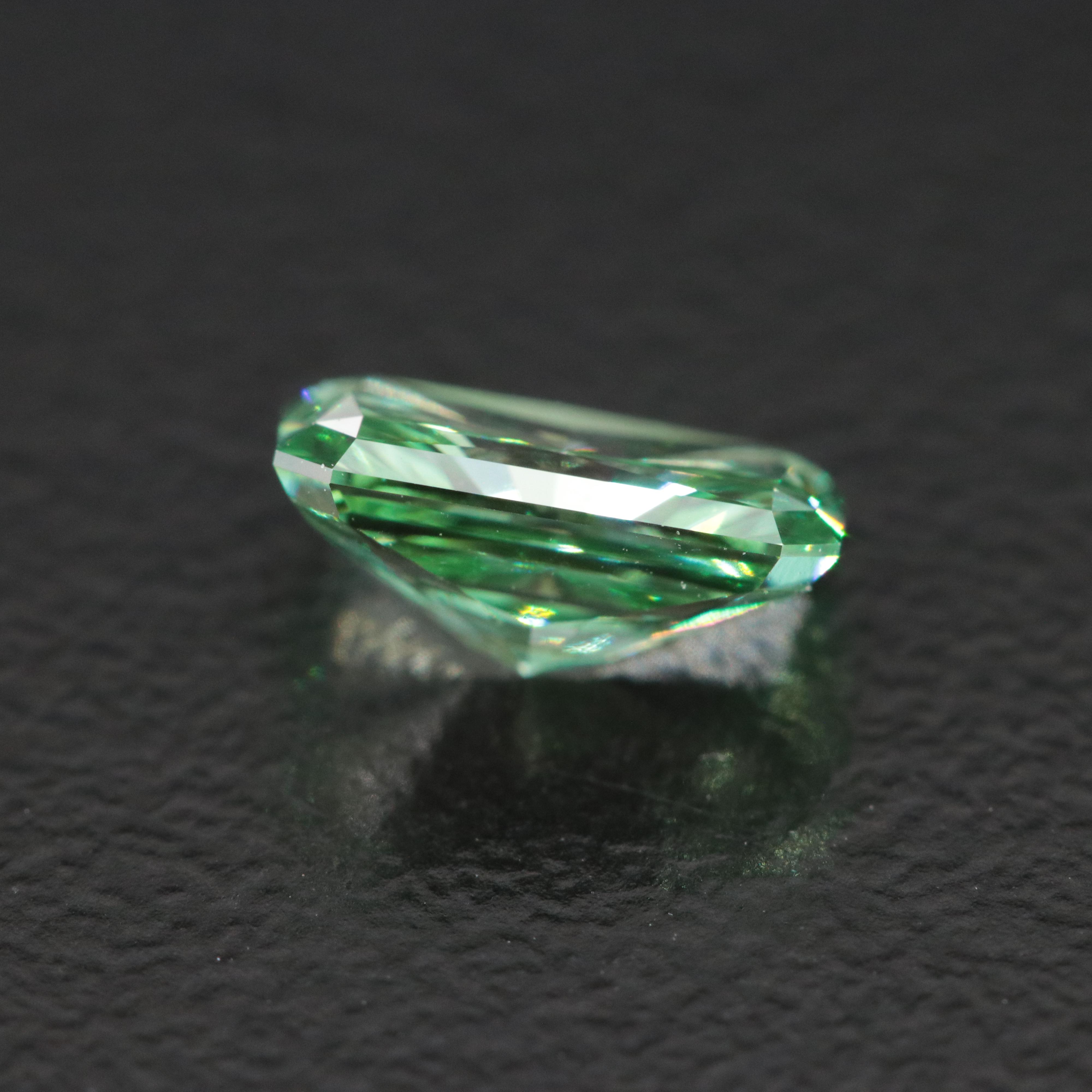 Loose 1.09 CT Lab Grown Fancy Green Diamond with IGI Report