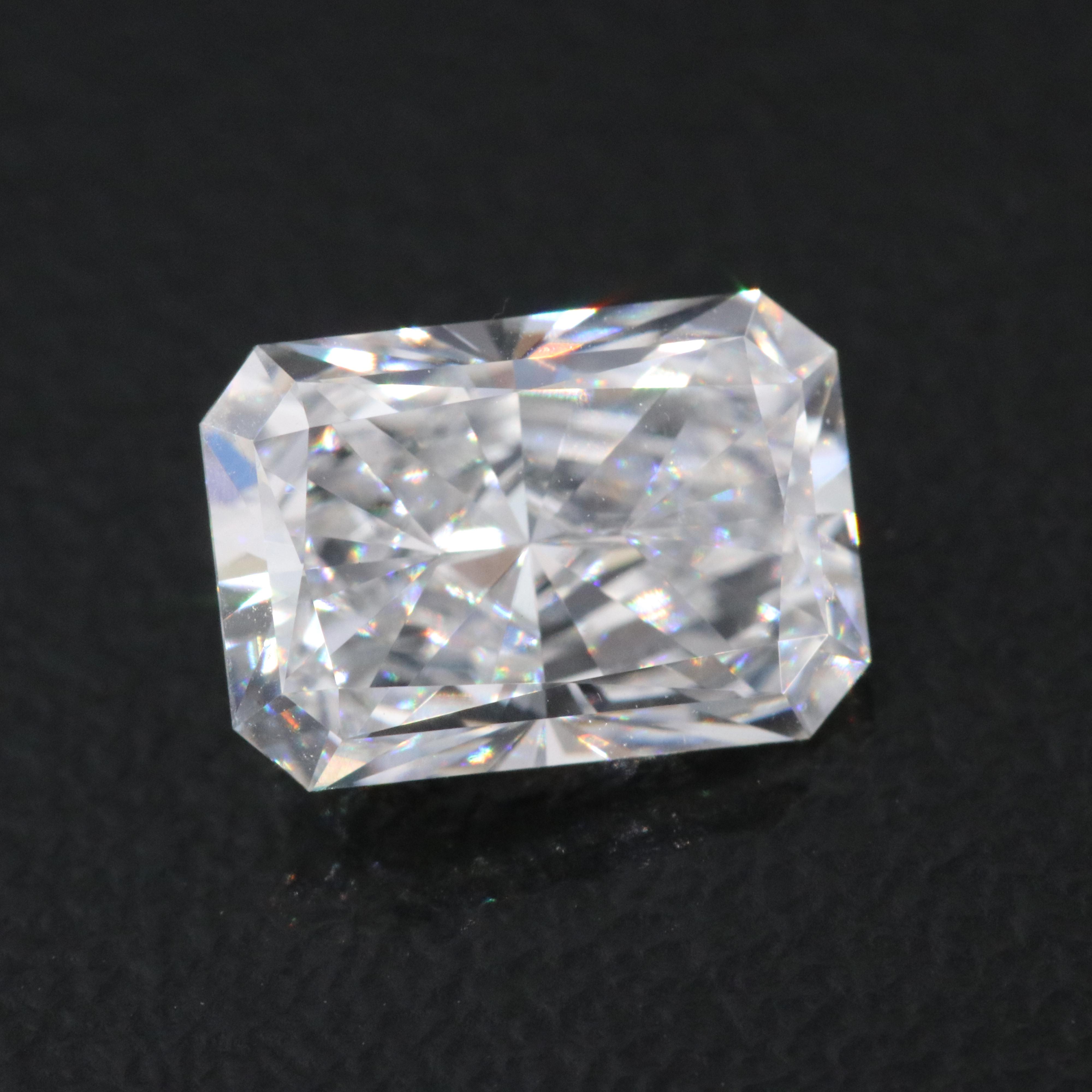 Loose 1.93 CT Lab Grown Diamond with IGI Report