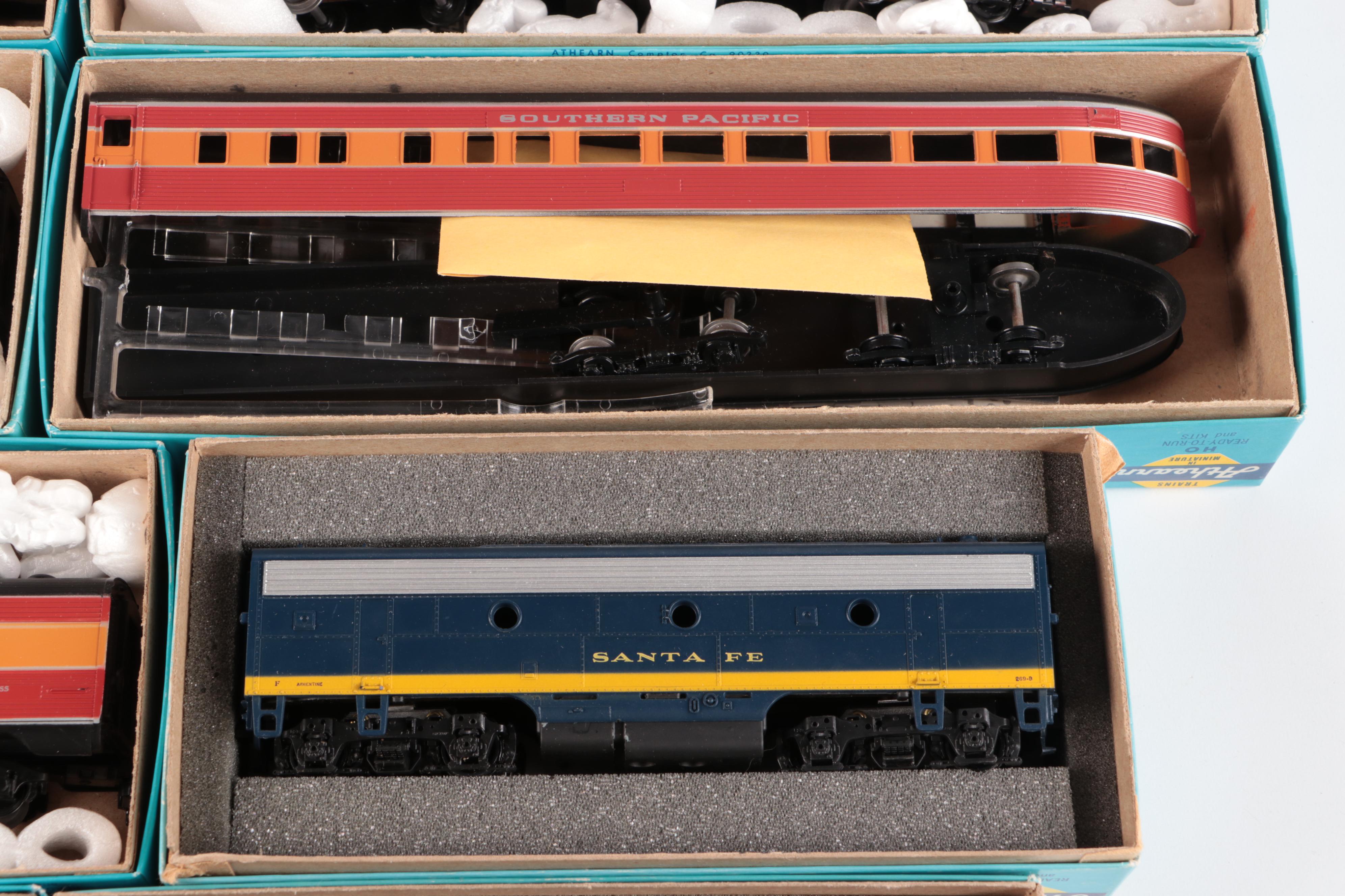 Bachmann "The Daylight" with Other HO Scale Trains