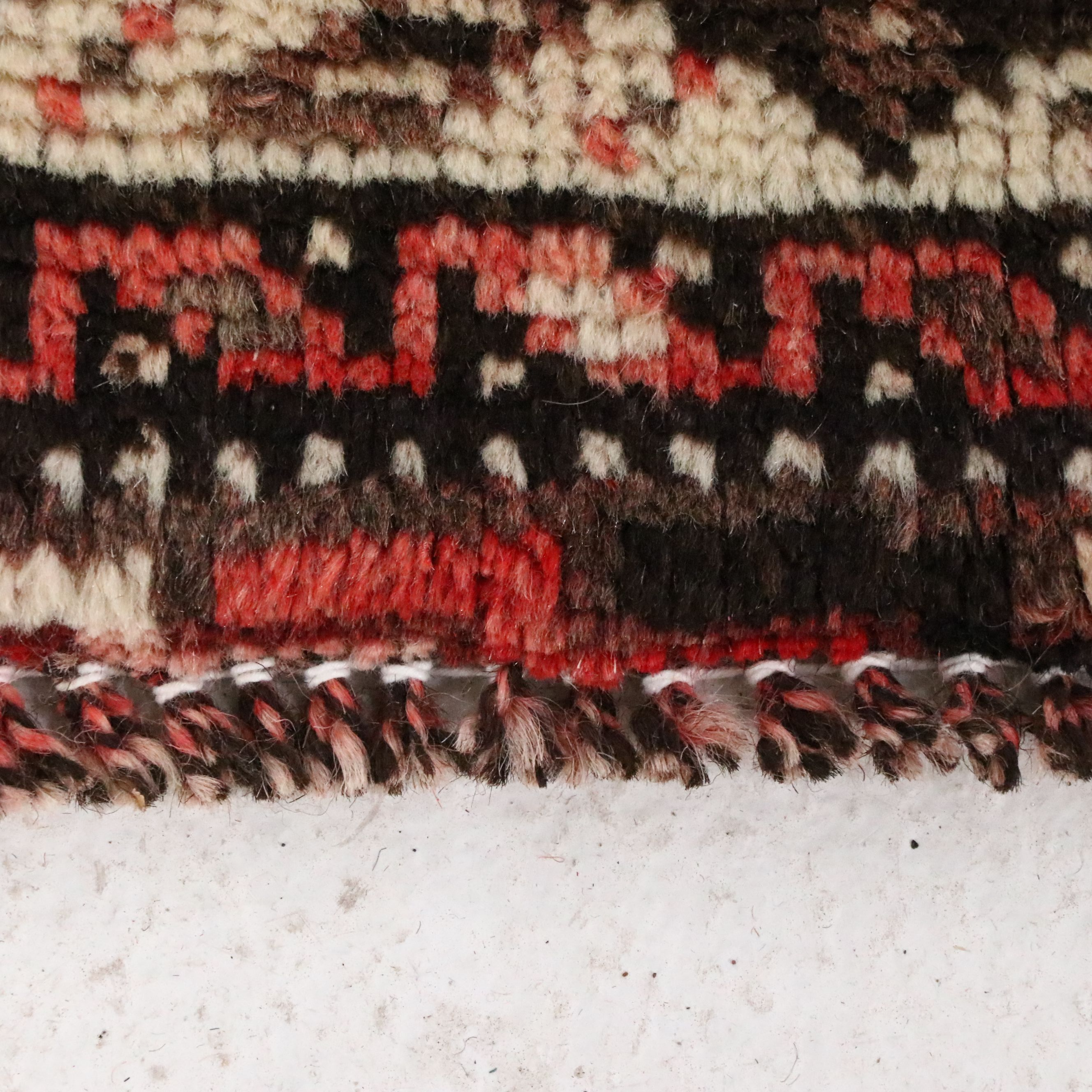 5'3 x 6'9 Hand-Knotted Persian Qashqai Area Rug