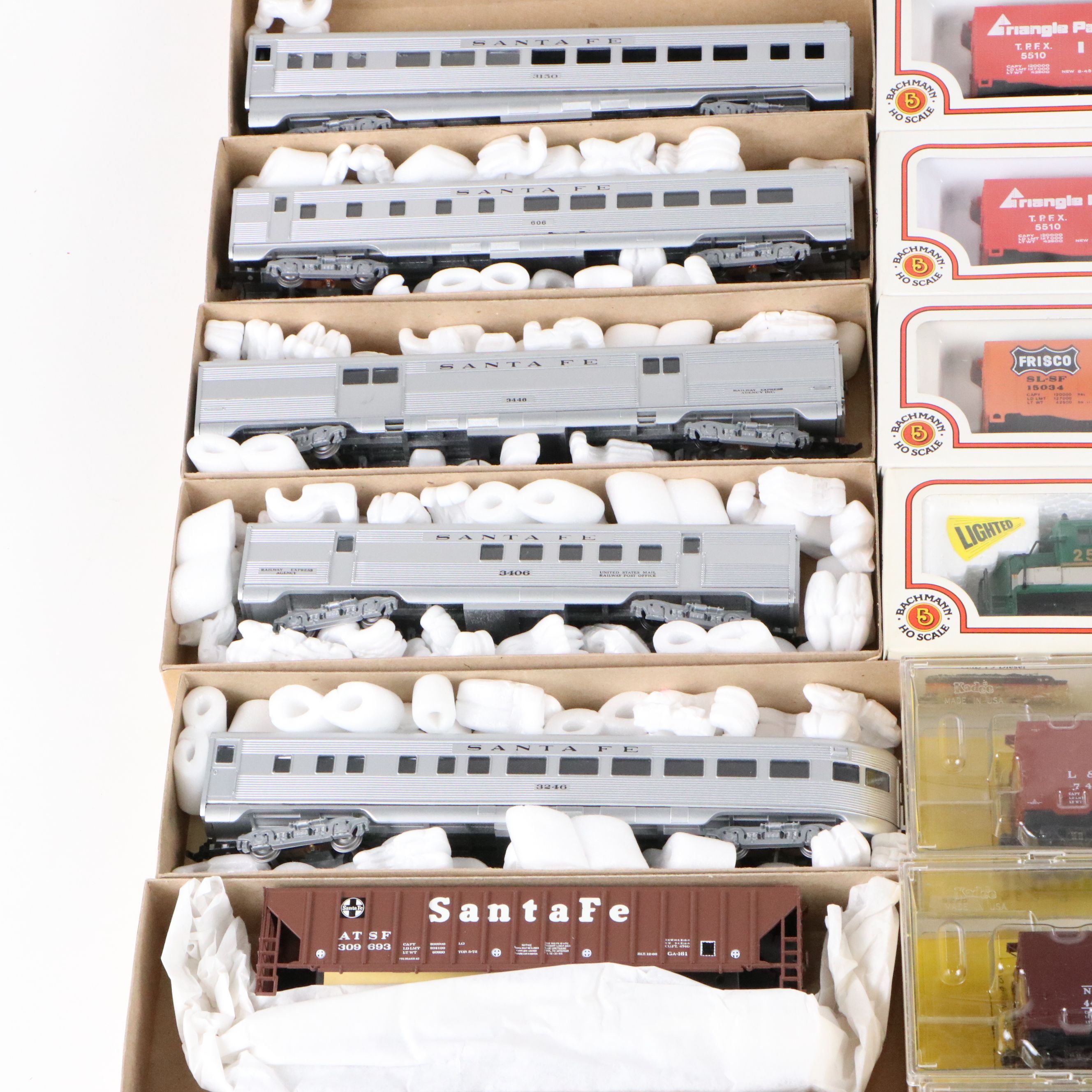 Bachmann Southern Railroad GP-30 Engine, Norfolk & Western Boxcar, More Trains