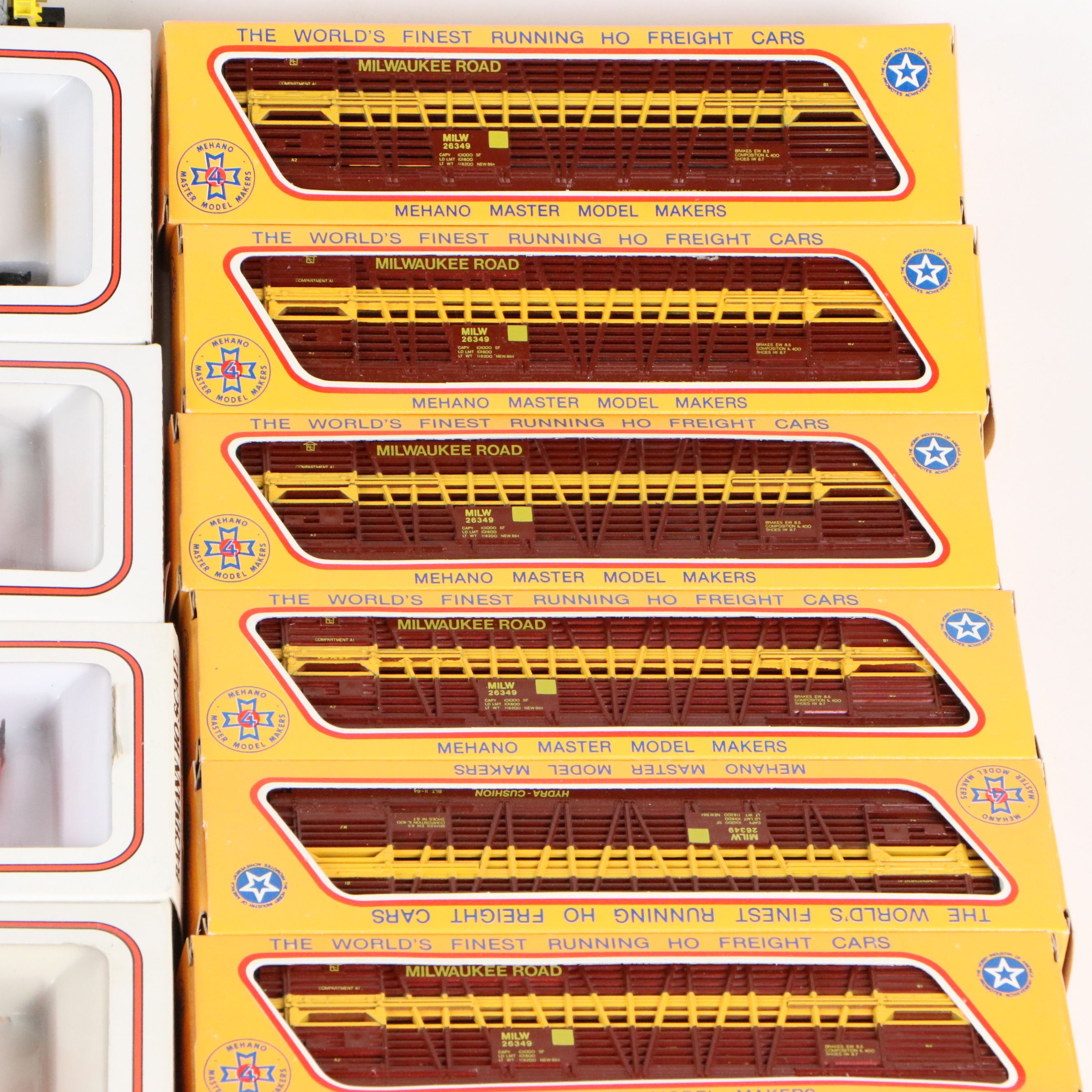 Bachmann Southern Railroad GP-30 Engine, Norfolk & Western Boxcar, More Trains