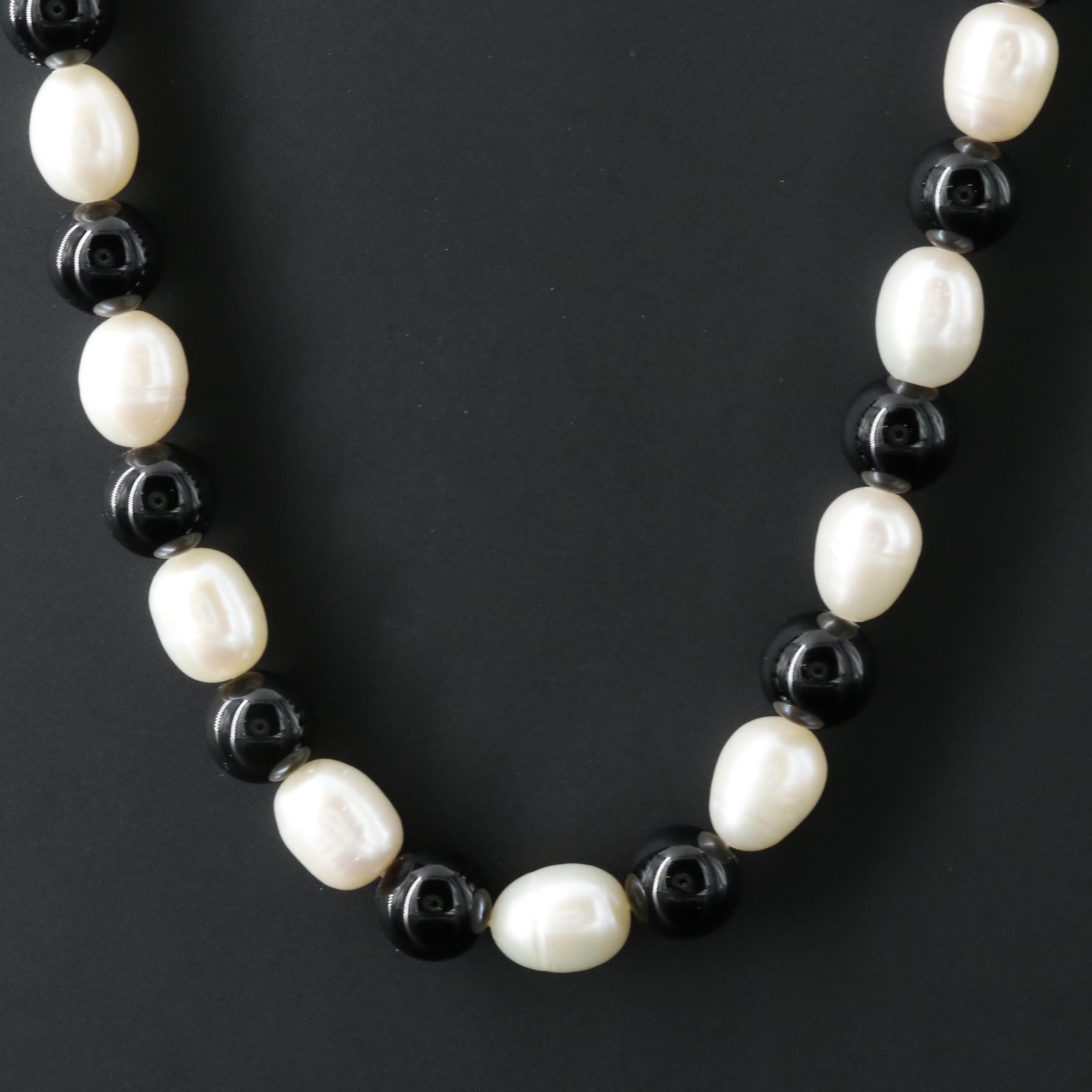 Pearl and Black Onyx Necklace with 10K Clasp