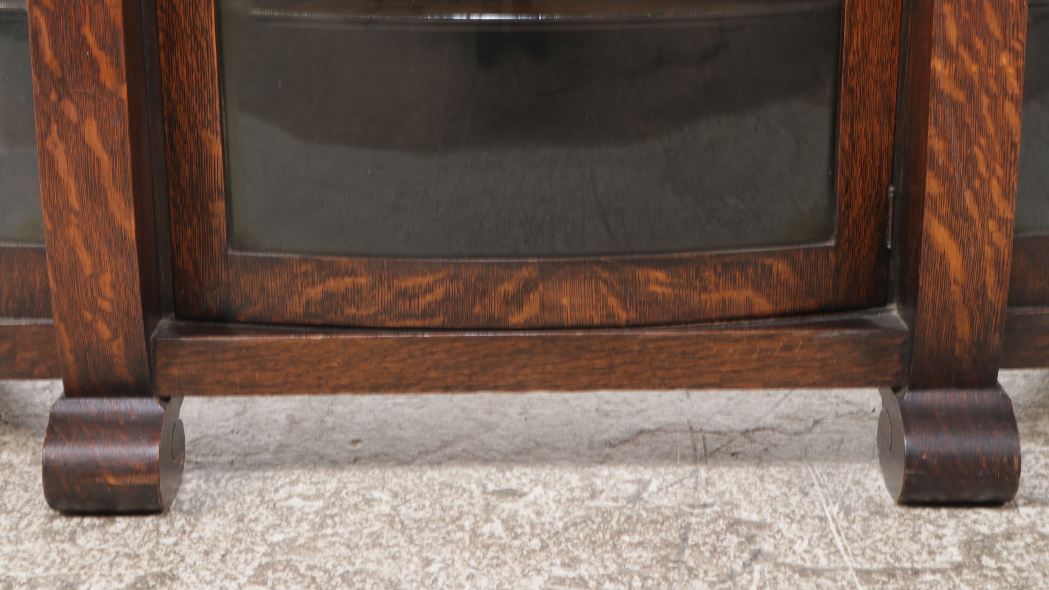 American Empire Style Oak and Curled Glass China Cabinet, Early 20th Century