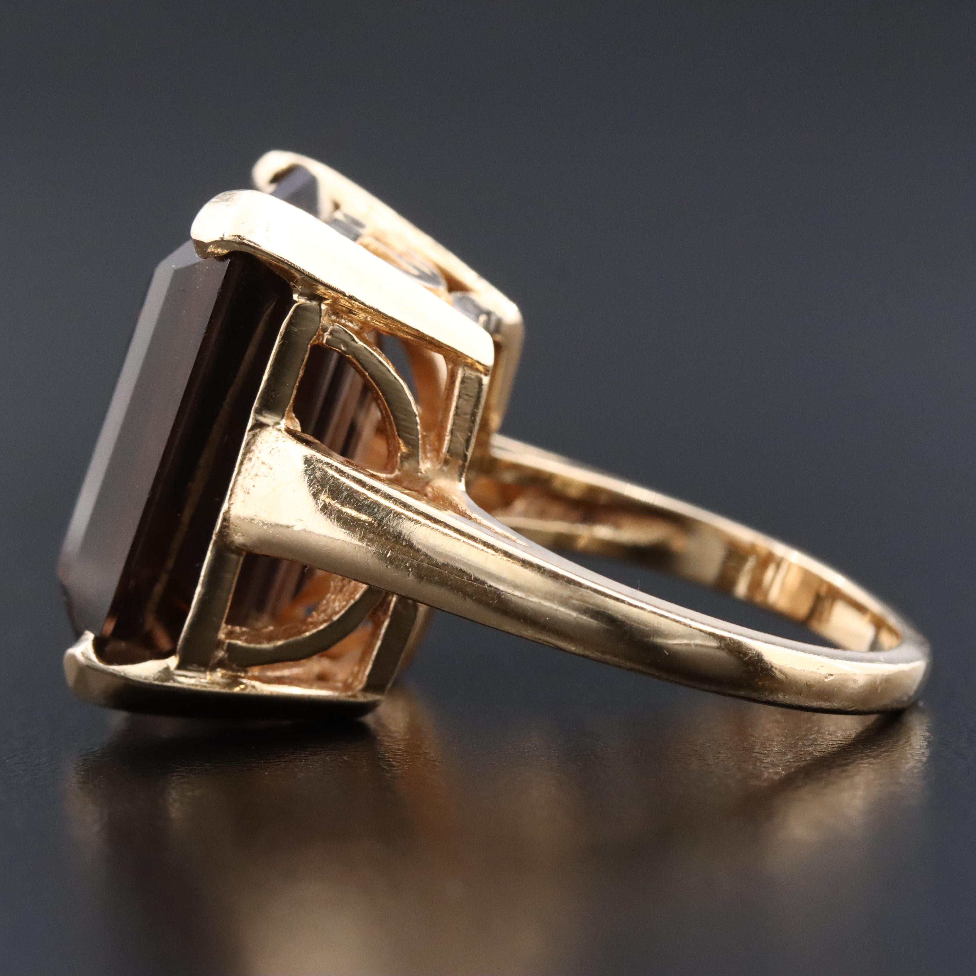 Vintage 14K 20.66 CT Smoky Quartz Ring