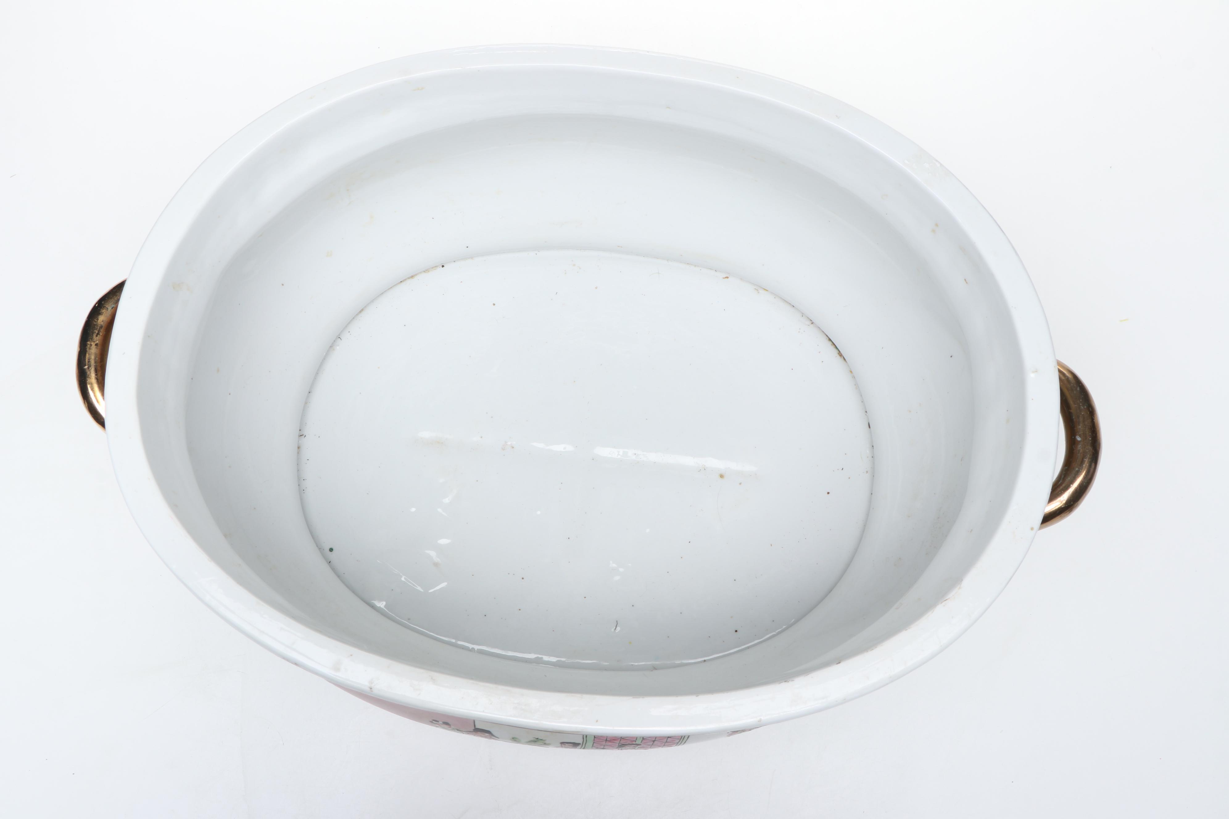 Chinese Famille Rose Porcelain Planter