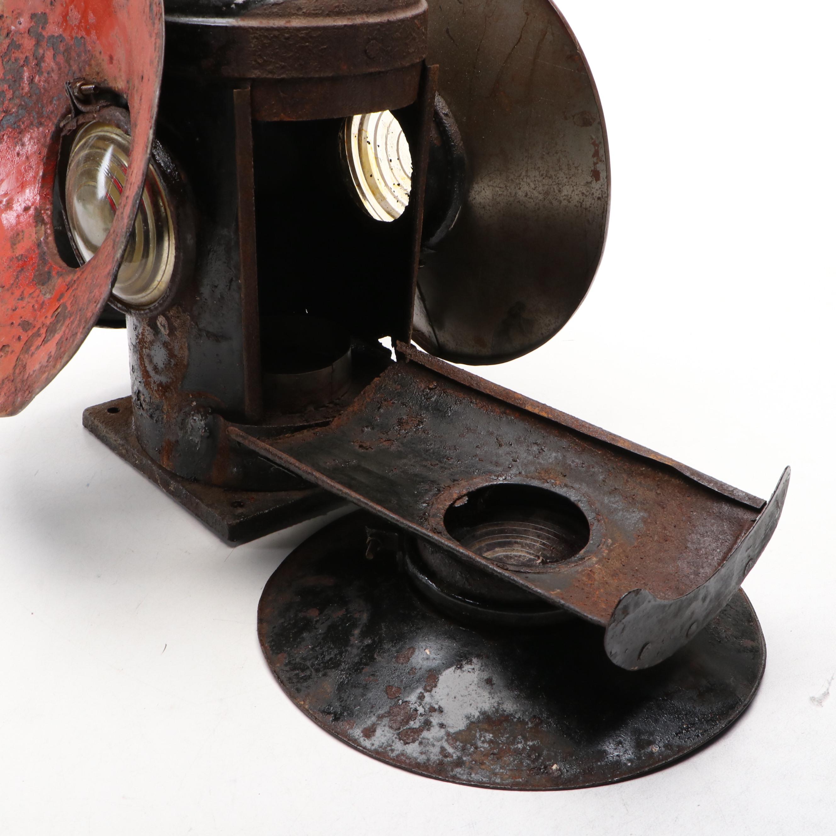 Railroad 4-Way Switch Signal Lamp on Square Base, Early to Mid-20th Century