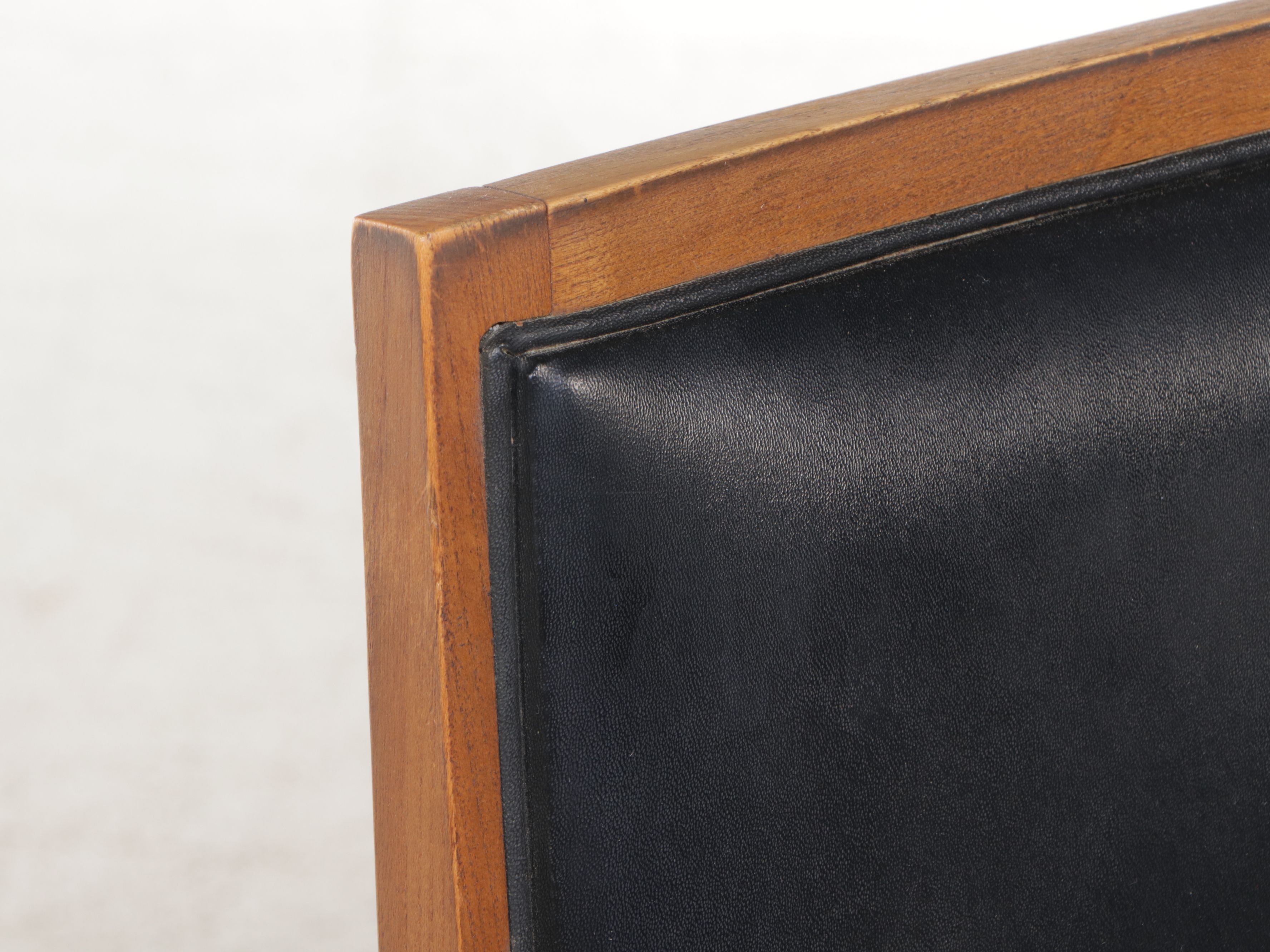 Mid Century Modern Dining Table with Dillingham "Espirit" Walnut Dining Chairs