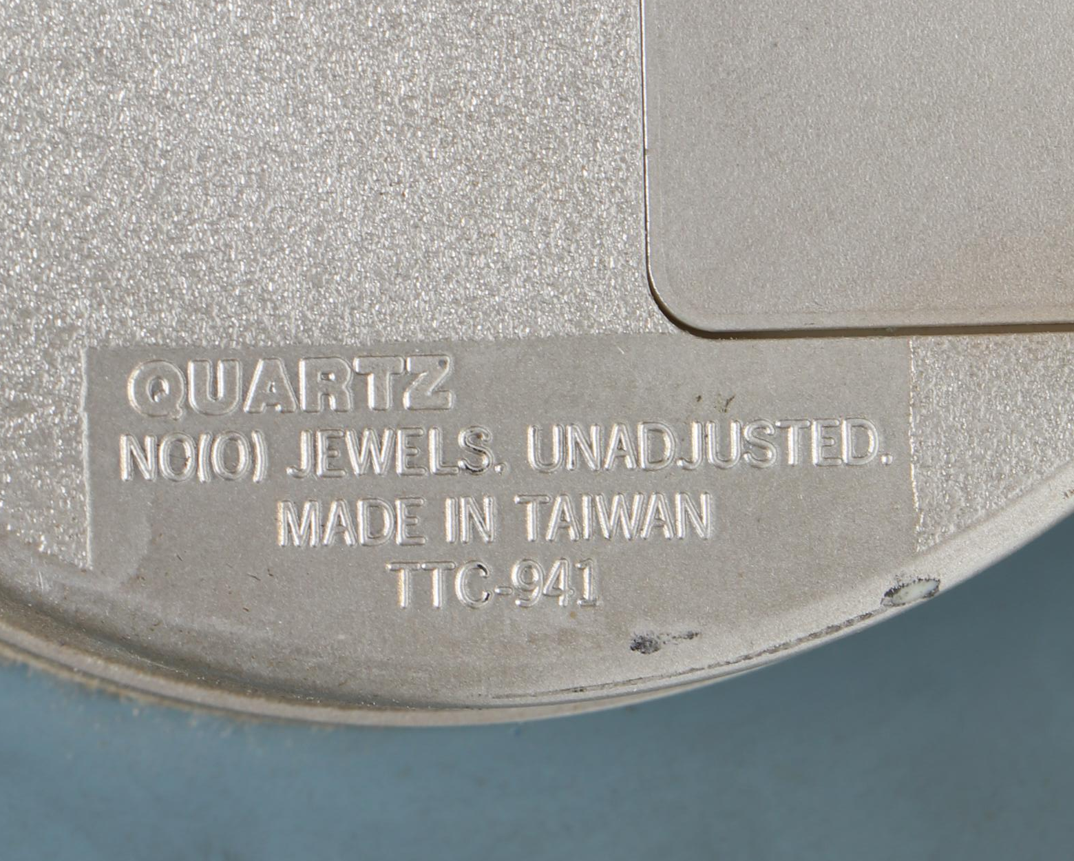 Bulova Mirrored Desk Clock on Marble Base