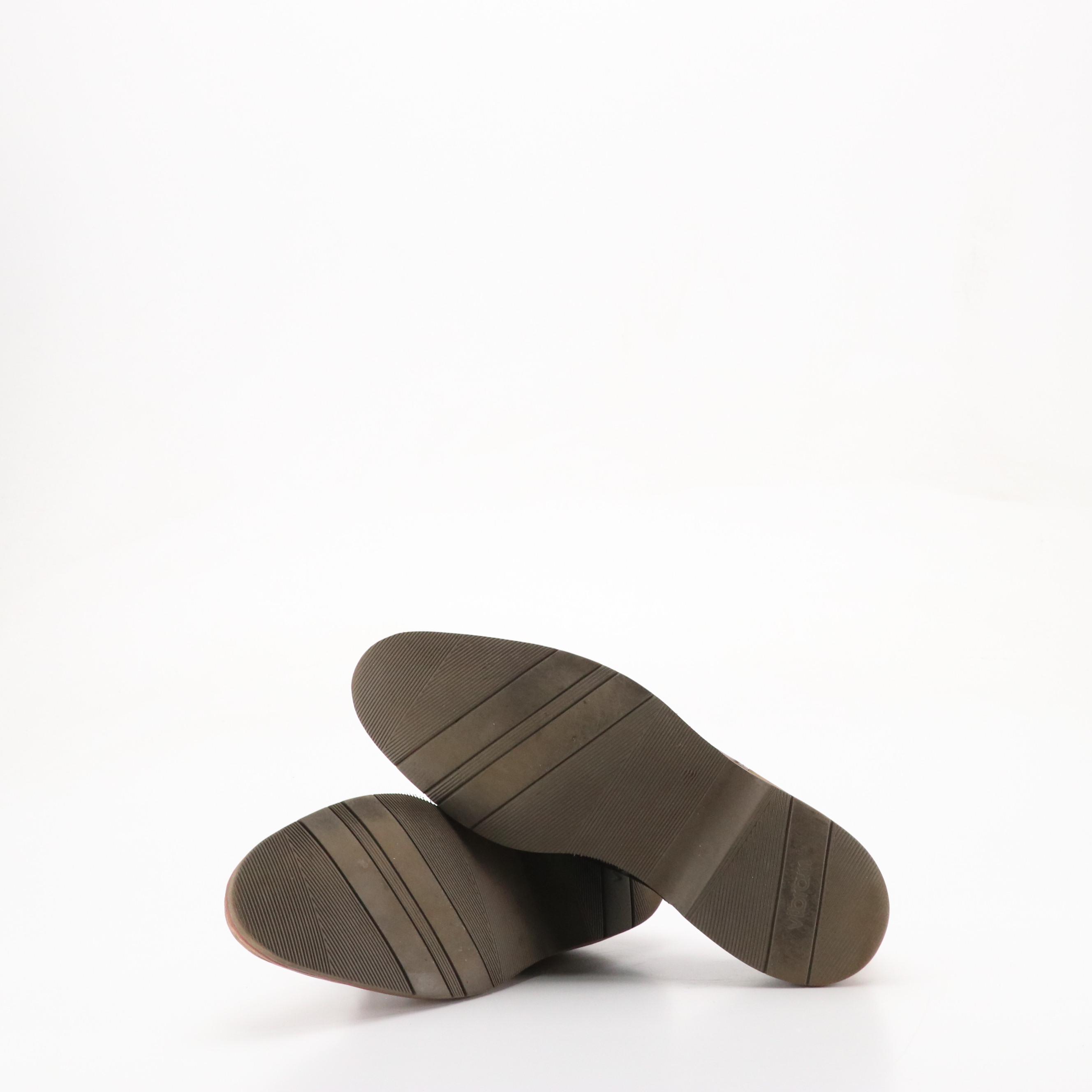 Men's Oxfords, Saddle, and Slip-On Shoes with Dress and Sport Socks