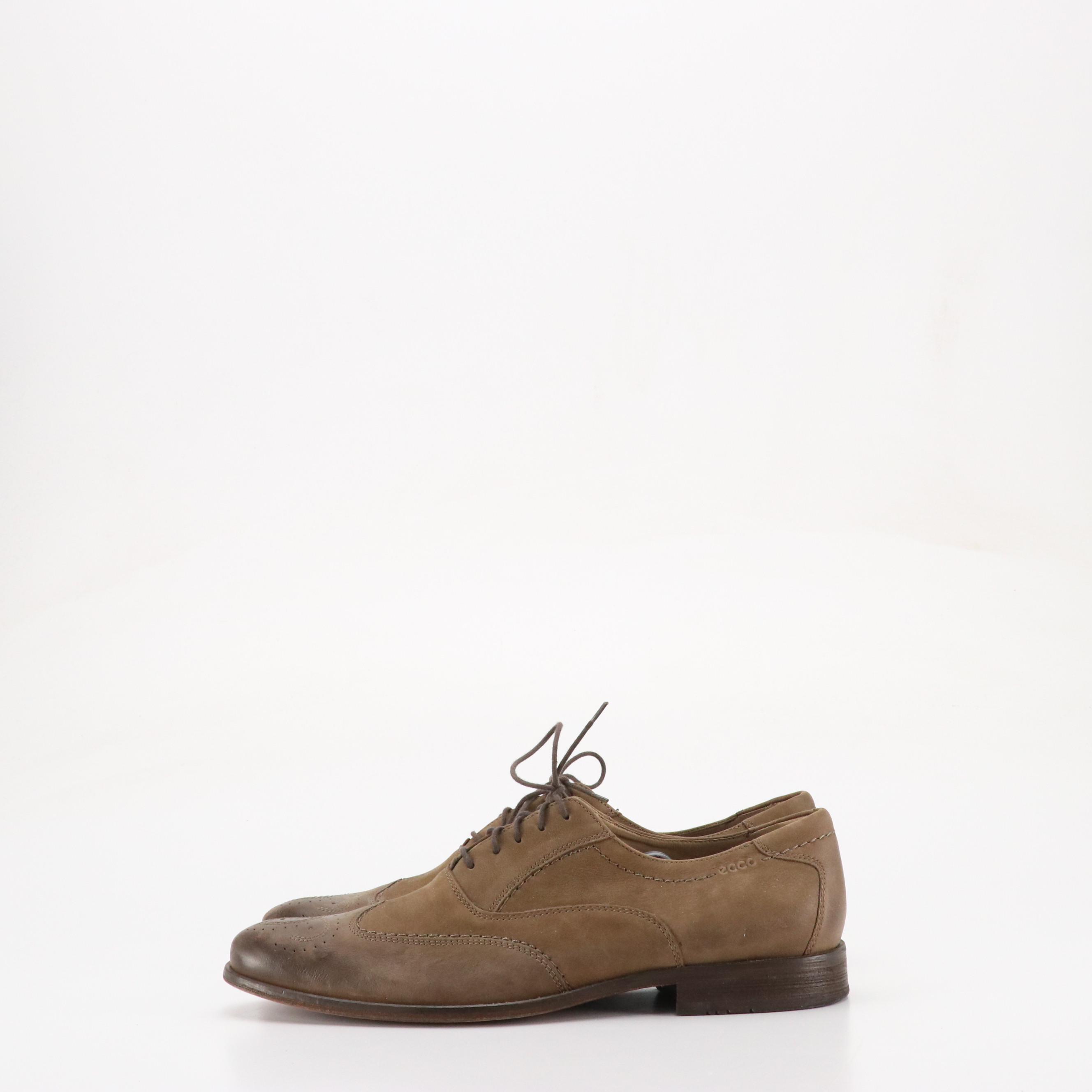 Men's Oxfords, Saddle, and Slip-On Shoes with Dress and Sport Socks