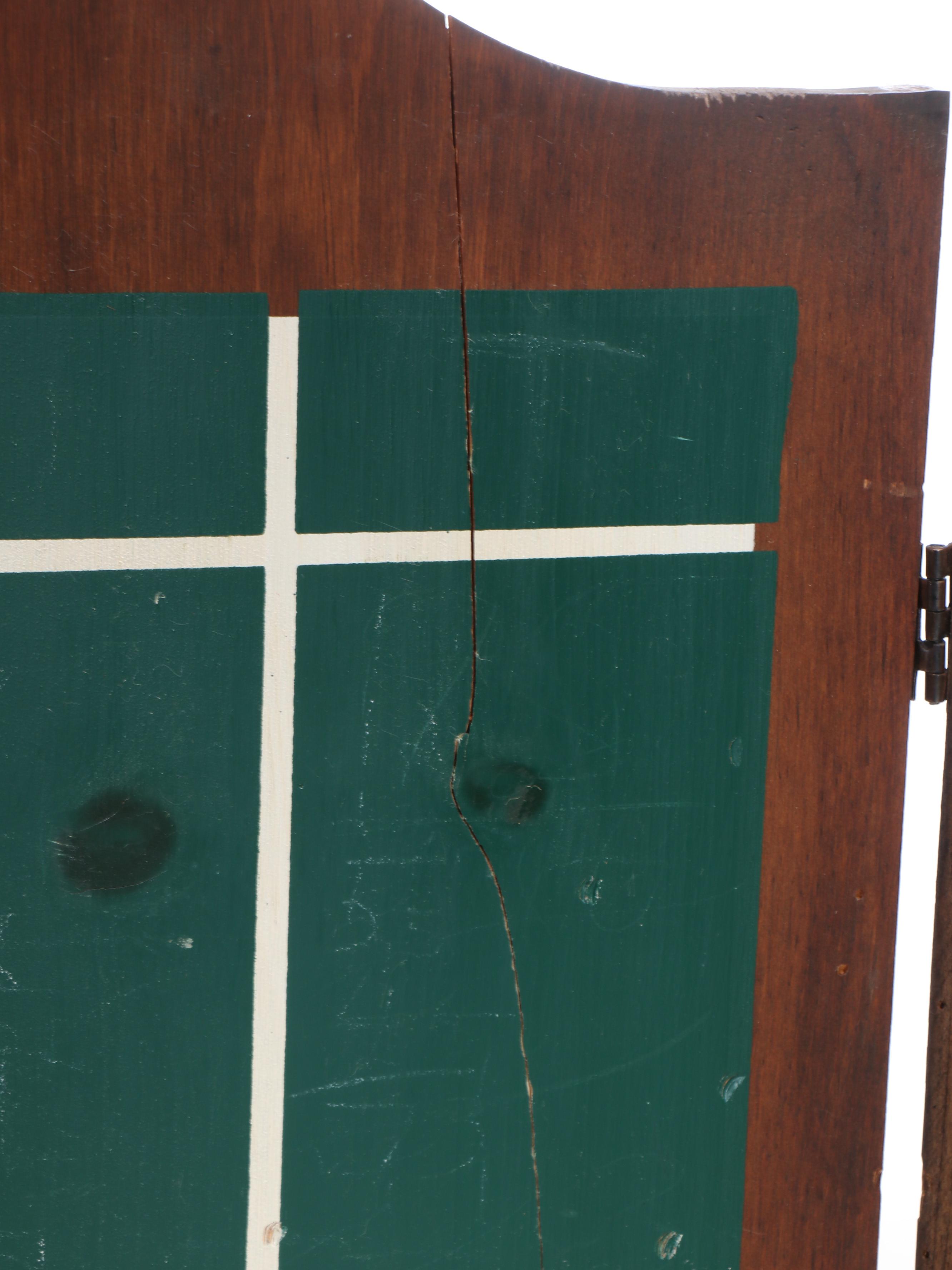 Buckingham Arms Grog Ale Dartboard Cabinet with Other Dartboard and Darts