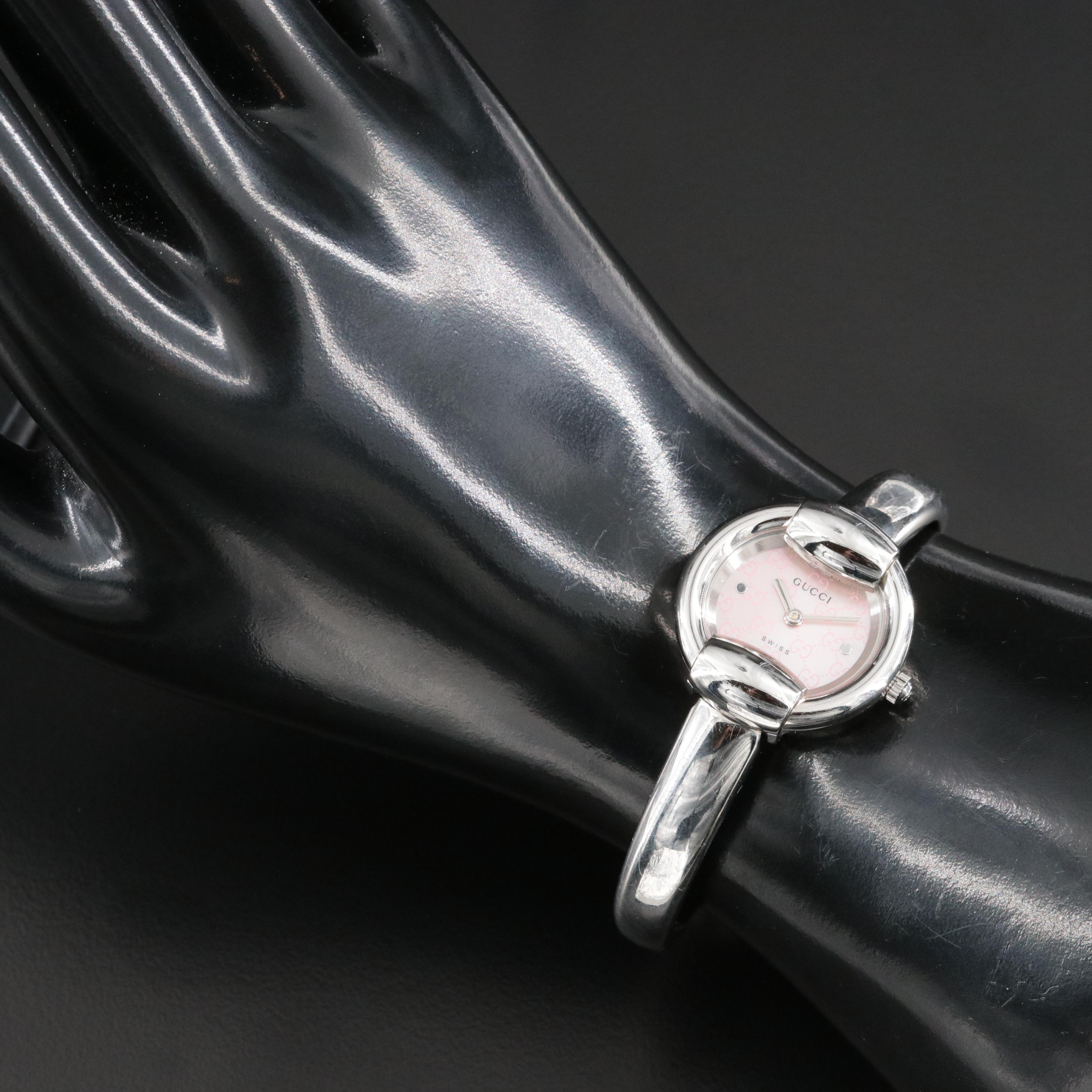 Gucci 1400L Mother-of-Pearl Watch