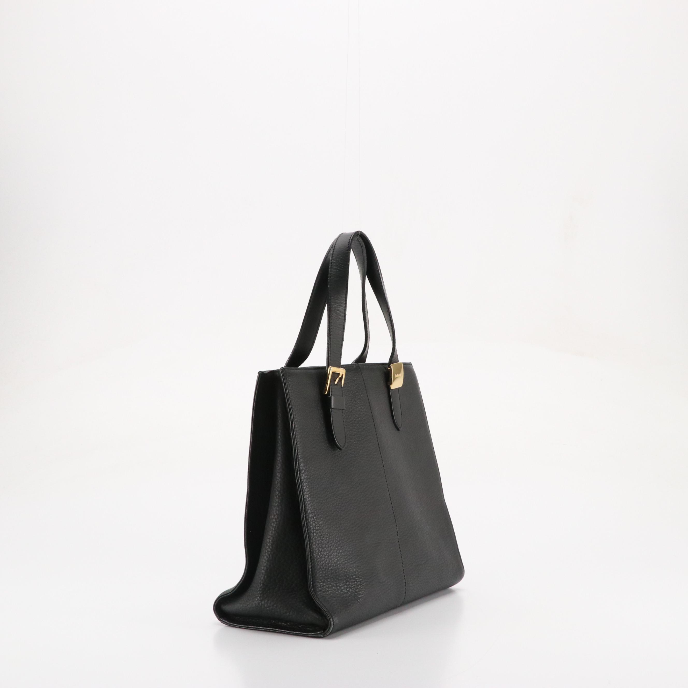 Burberrys Handbag Tote in Black Grained Calfskin Leather