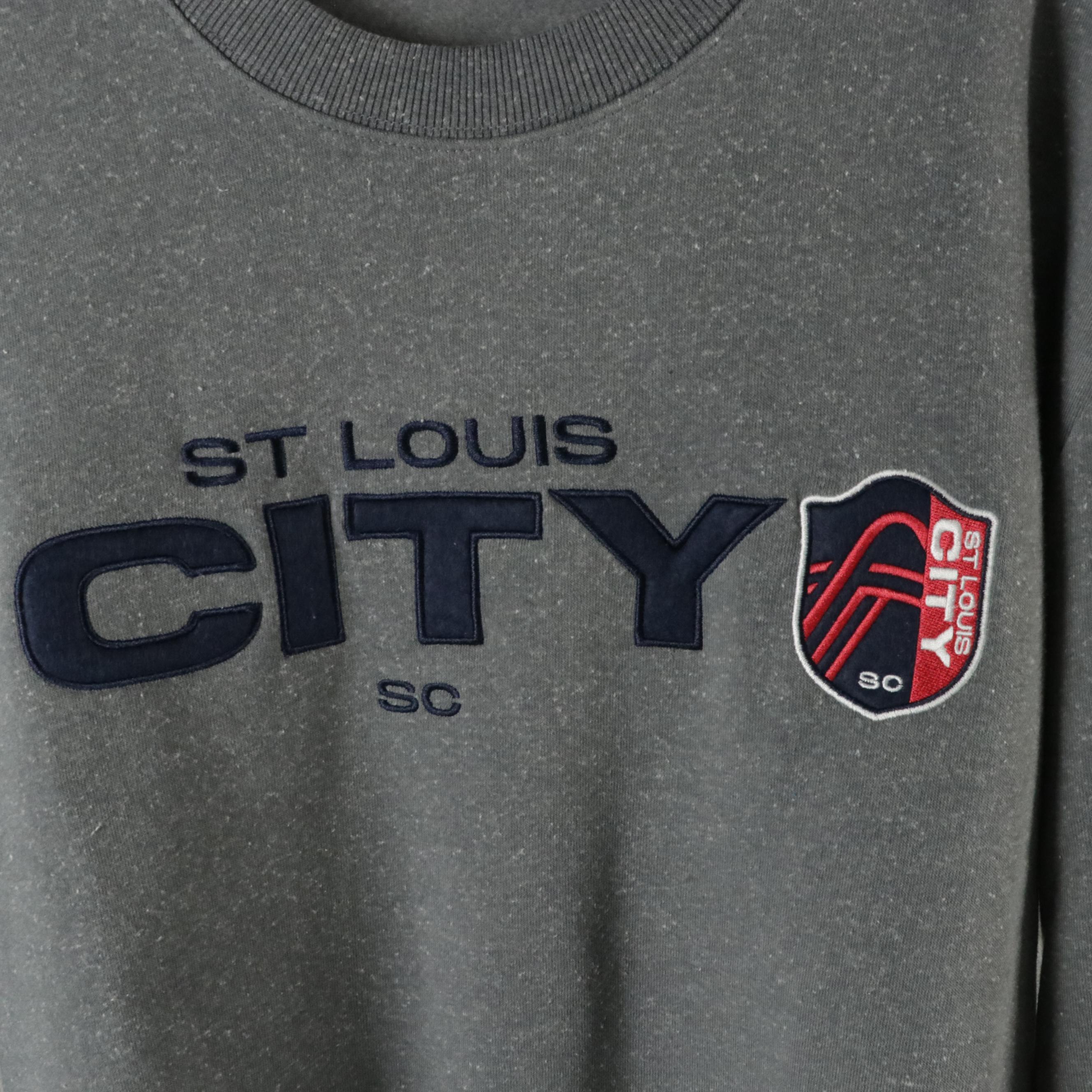 Men's Diamond Jersey, Mitchel & Ness Boston and St. Louis Sweatshirt & Top
