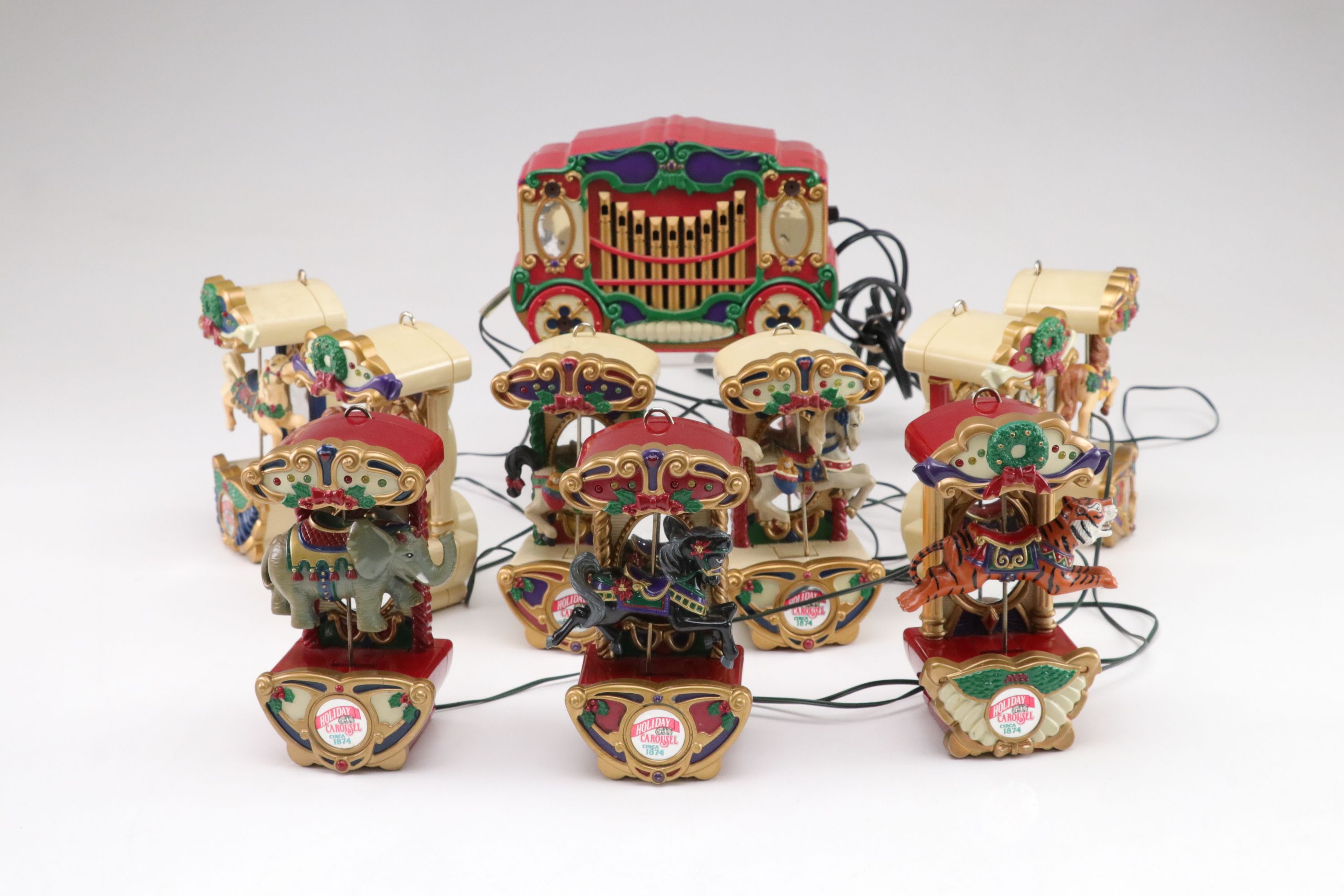 Mr. Christmas "Holiday Carousel" Light-Up Decor with "Reindeer Feed" Bags