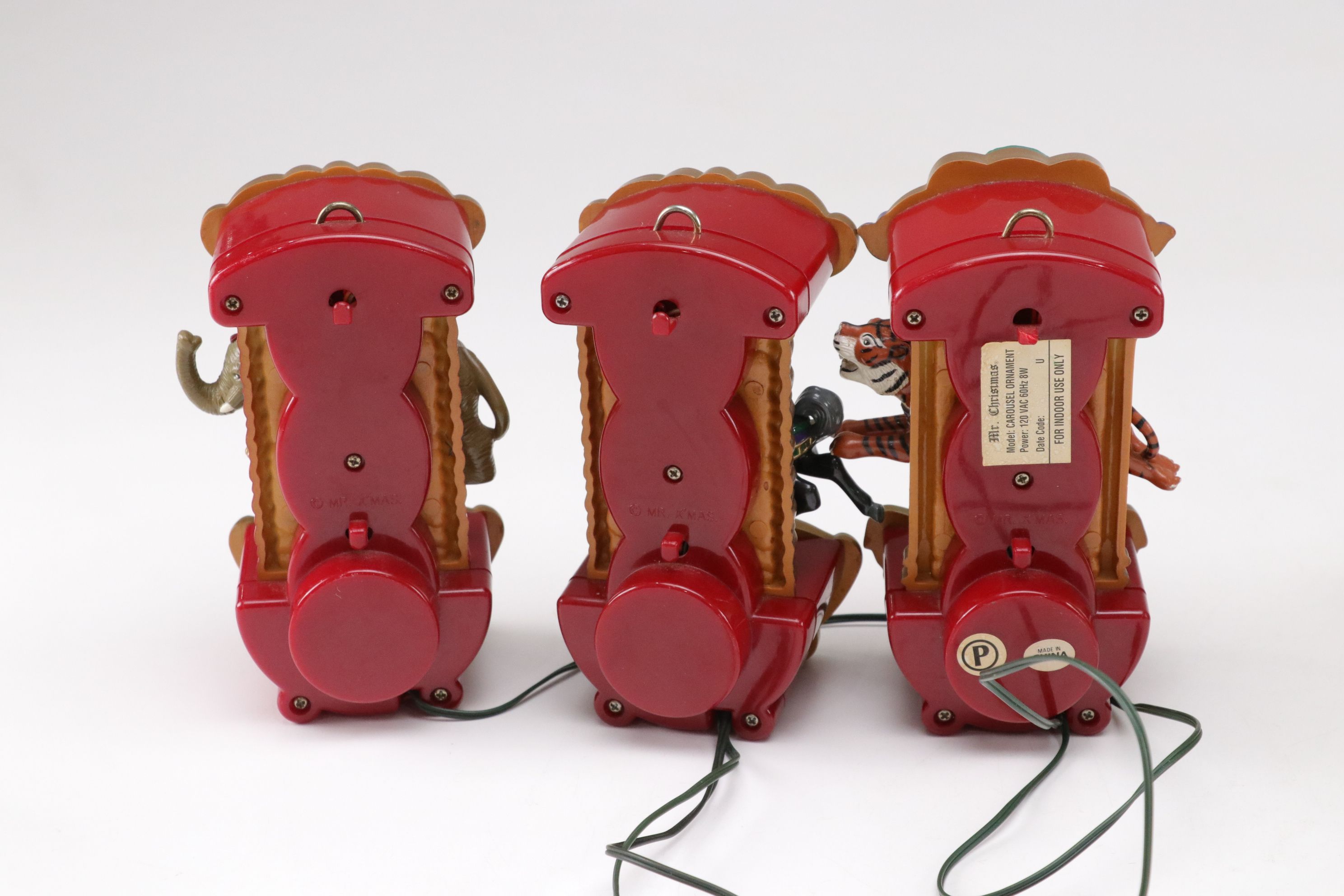 Mr. Christmas "Holiday Carousel" Light-Up Decor with "Reindeer Feed" Bags